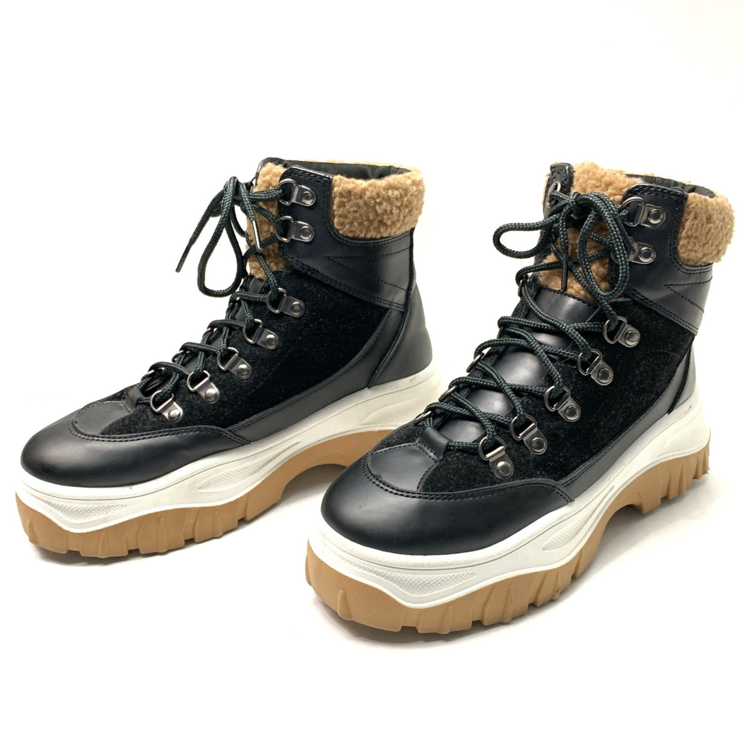 Women’s Black Hiking Boots 7.5 Shearling-look Collar Lug Bottom D-ring Eyelets