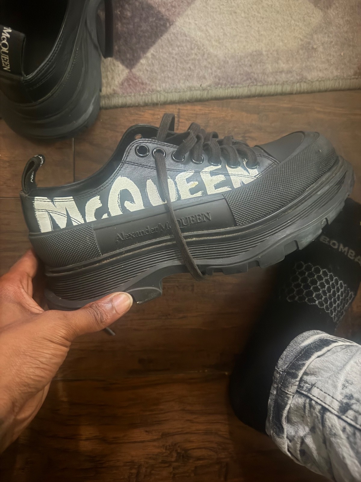 alexander mcqueen shoes black and white size 40