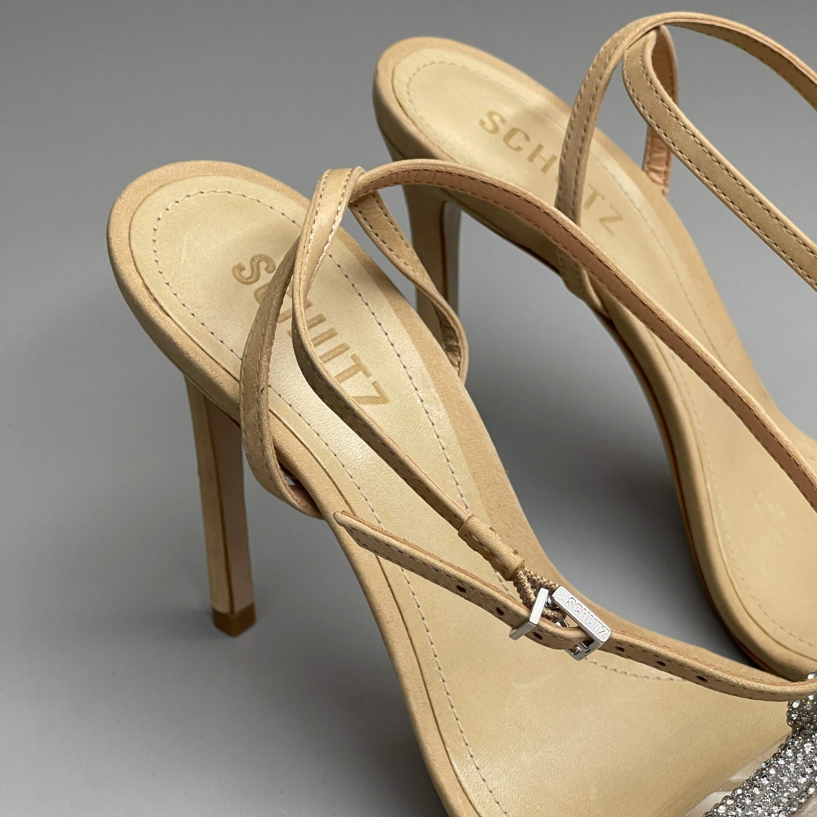 SCHUTZ Peaky Nubuck & Vinyl Multimaterial Women’s Sandal Heel Light Nude Sz 7.5B