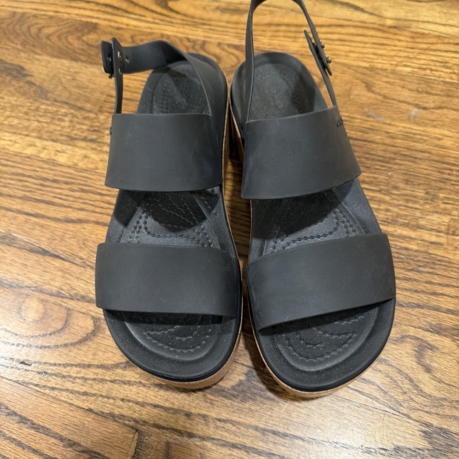 Crocs Women’s Brooklyn Low Wedge Platform Sandals Black/Cork Size 8