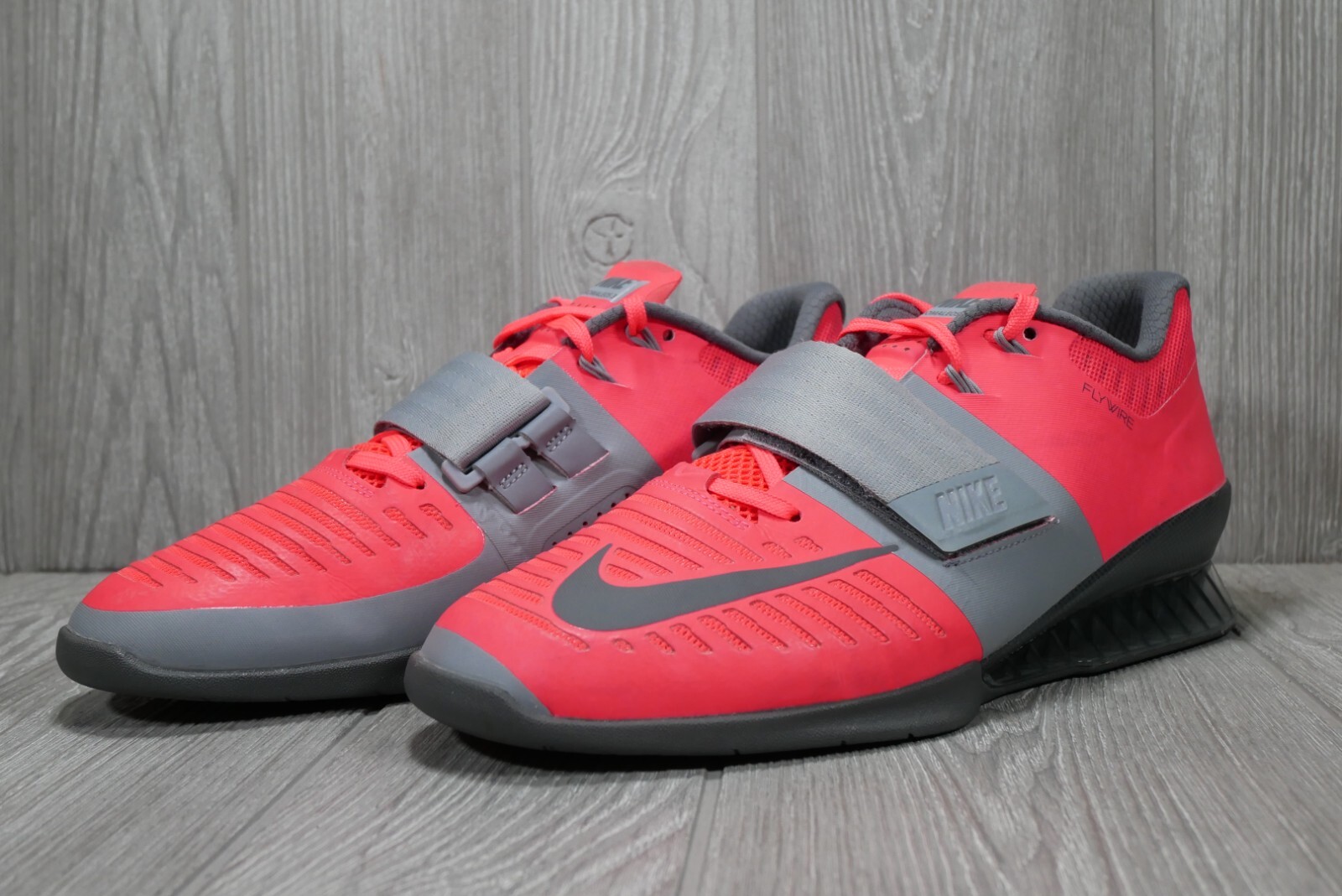 (Excellent Condition) Nike Romaleos 3 Womens 11 Mens 9.5 Pink Shoes 878557-600