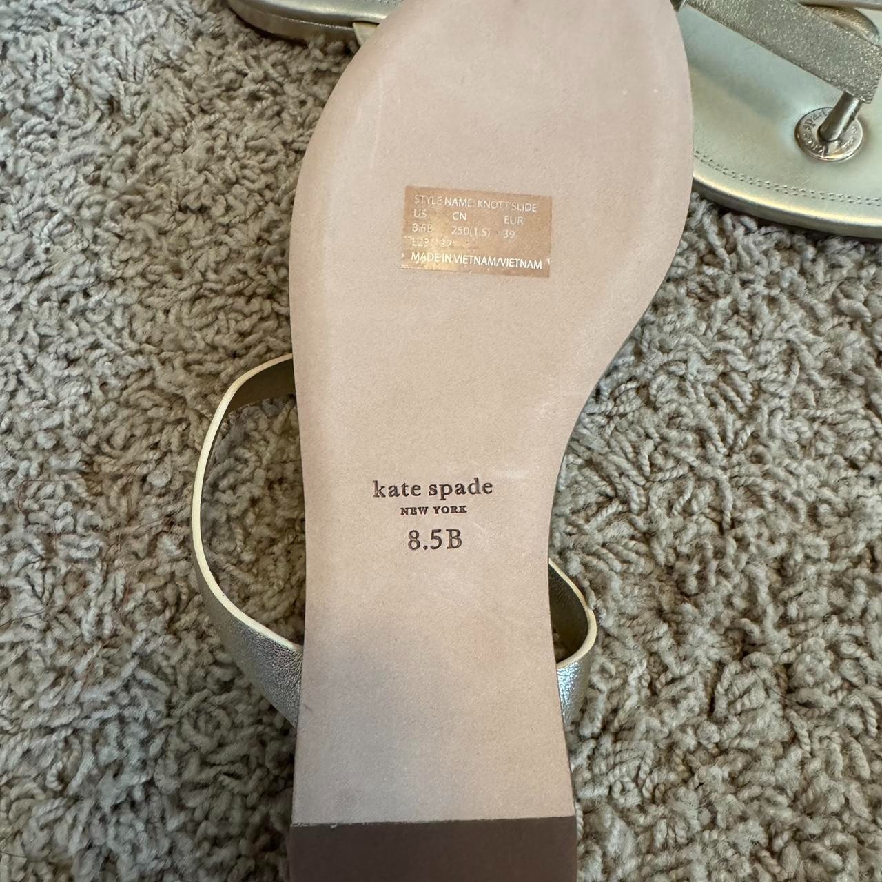 Kate Spade New York Women’s Gold Slide Sandals Thong Flip Flop Size 8.5