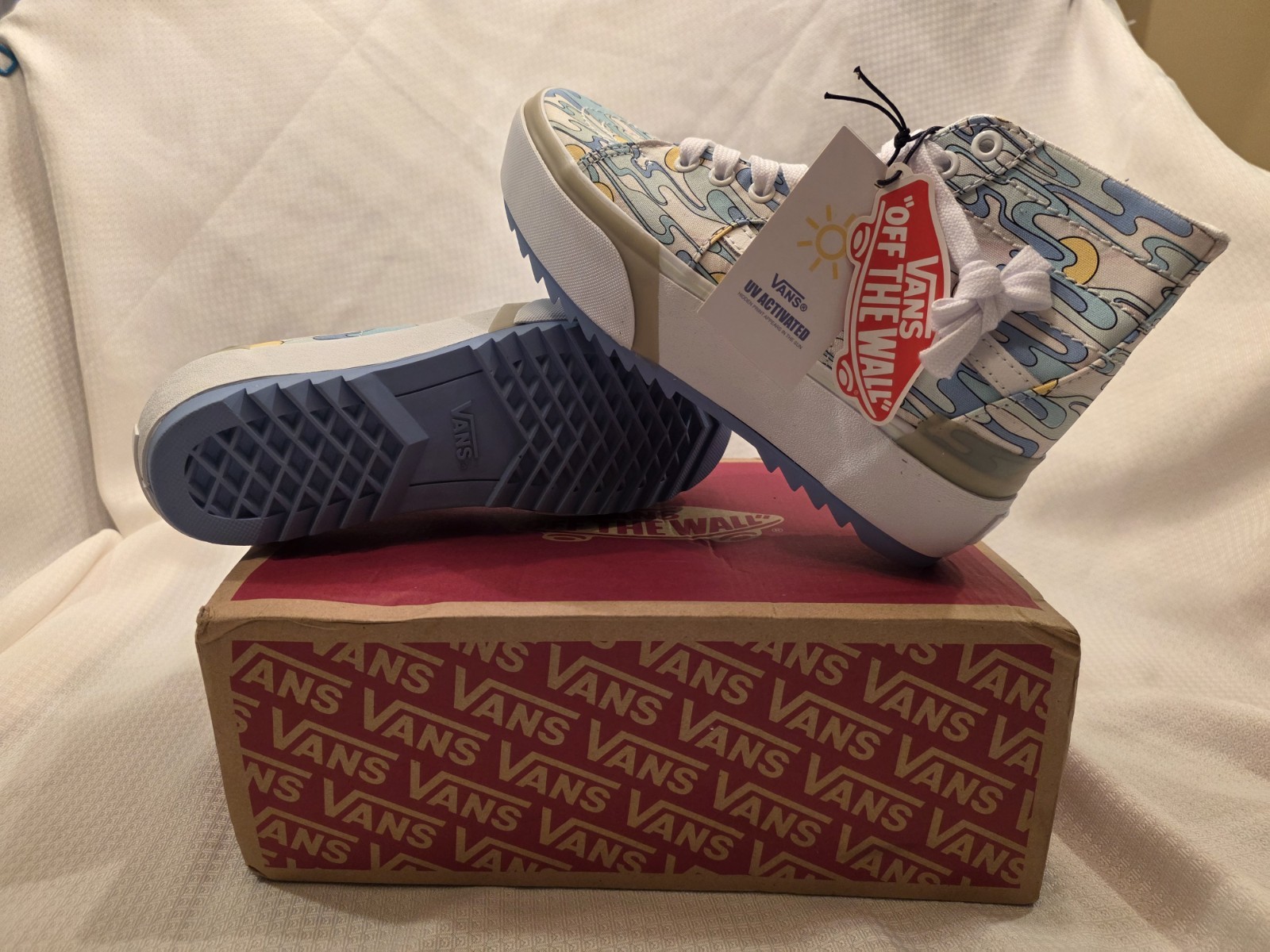 VANS Uv Ink Sunwave Sneakers 7.5 NEW In Box