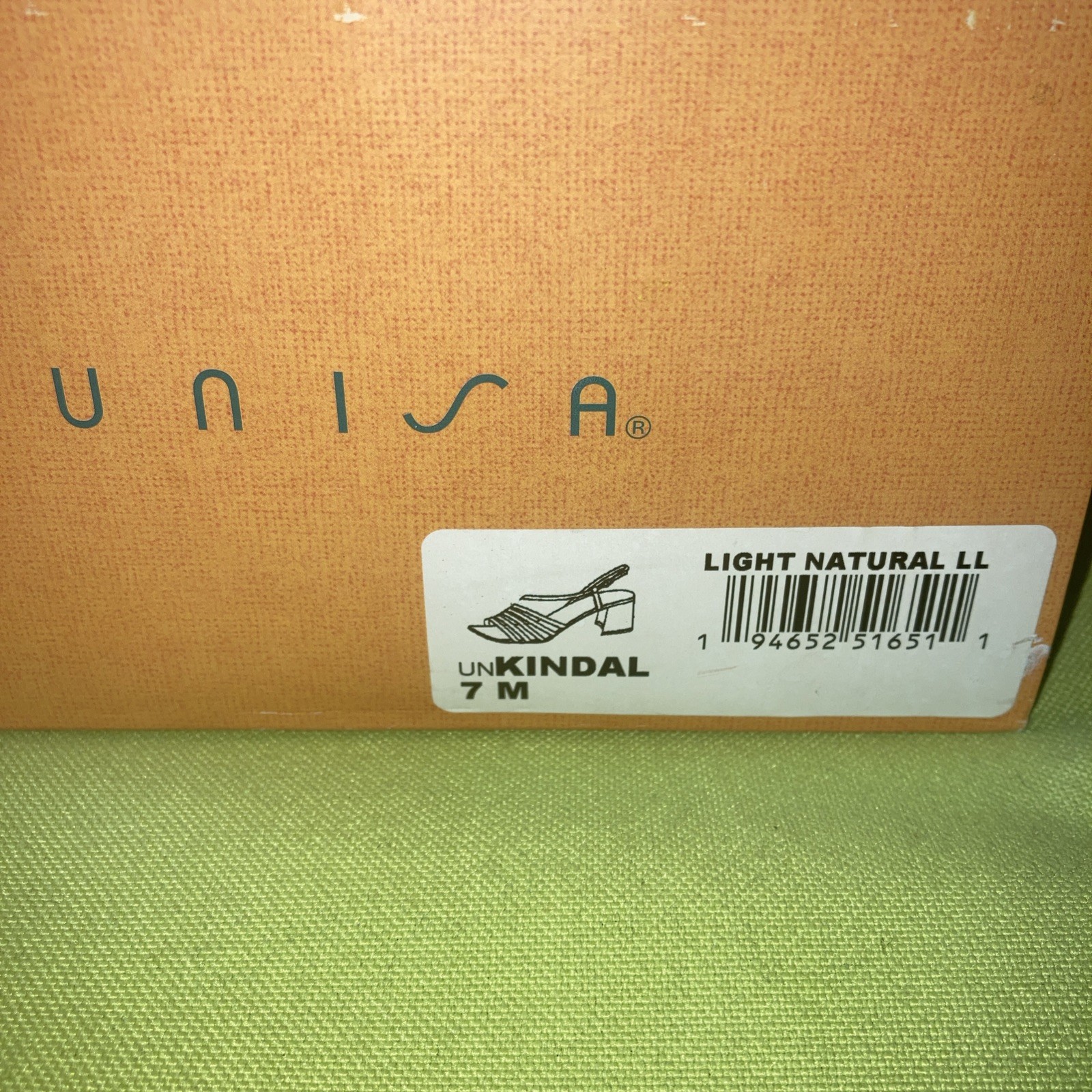 Unisa Women’s Vegan Leather Sandals Size 7M Pink Nude Color Buckle Straps Heel