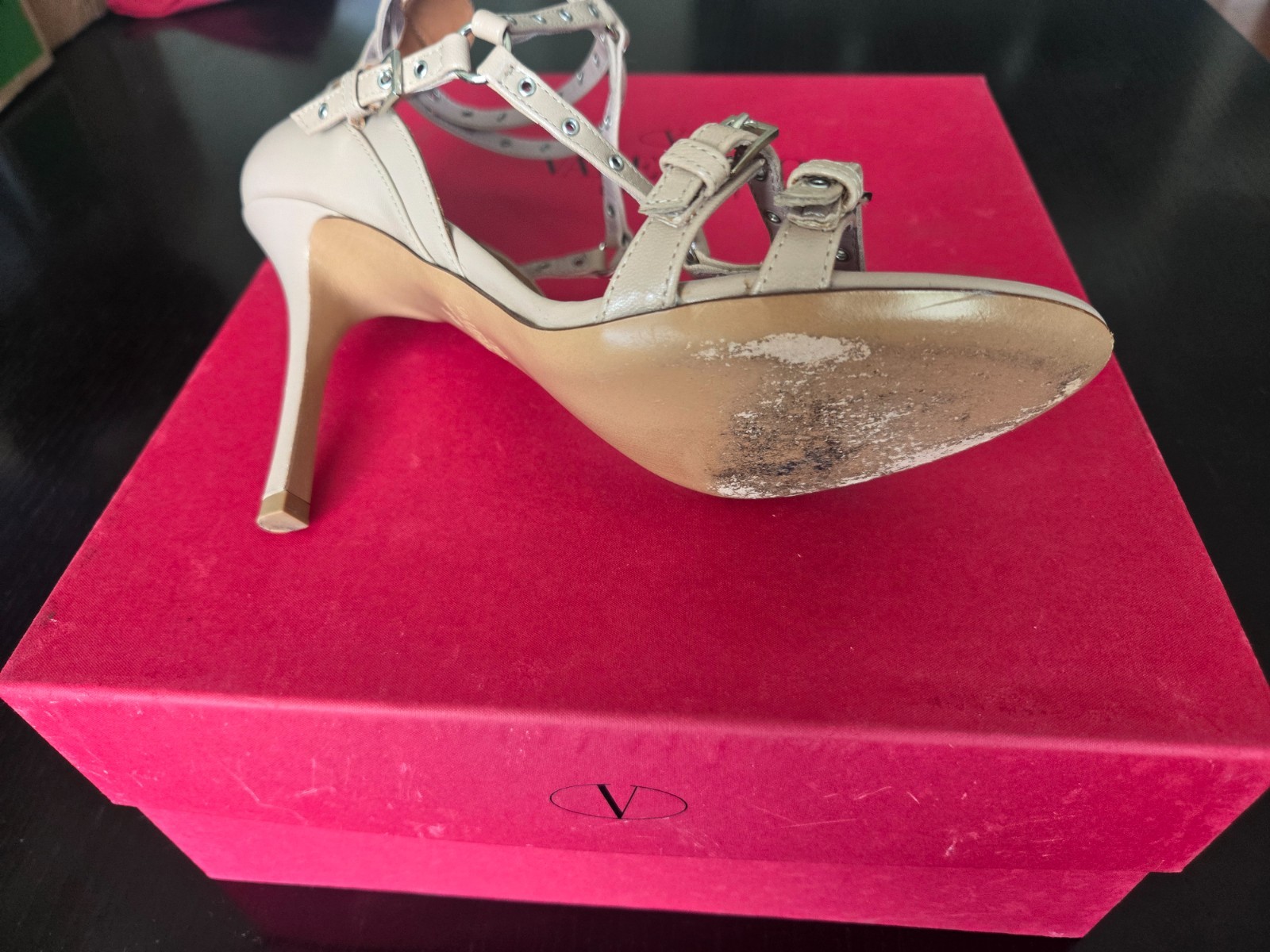 Valentino Garavani Cream Poudre Caged Leather Sandals P45 T100 OG Box Sz 36 M