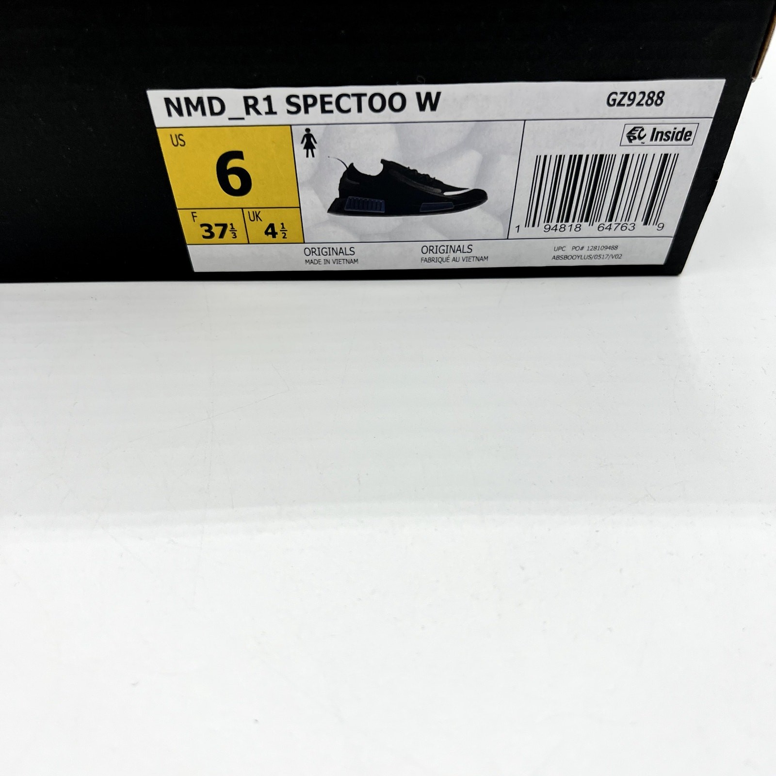 NEW Adidas NMD_R1 Spectoo Women’s Shoes Size 6 Sneakers Black Reflective GZ9288