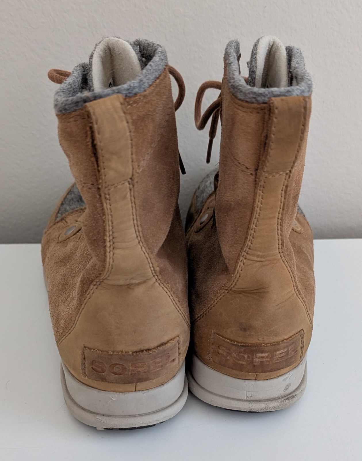 Sorel boots Explorer Joan brown gray suede leather waterproof womens 11