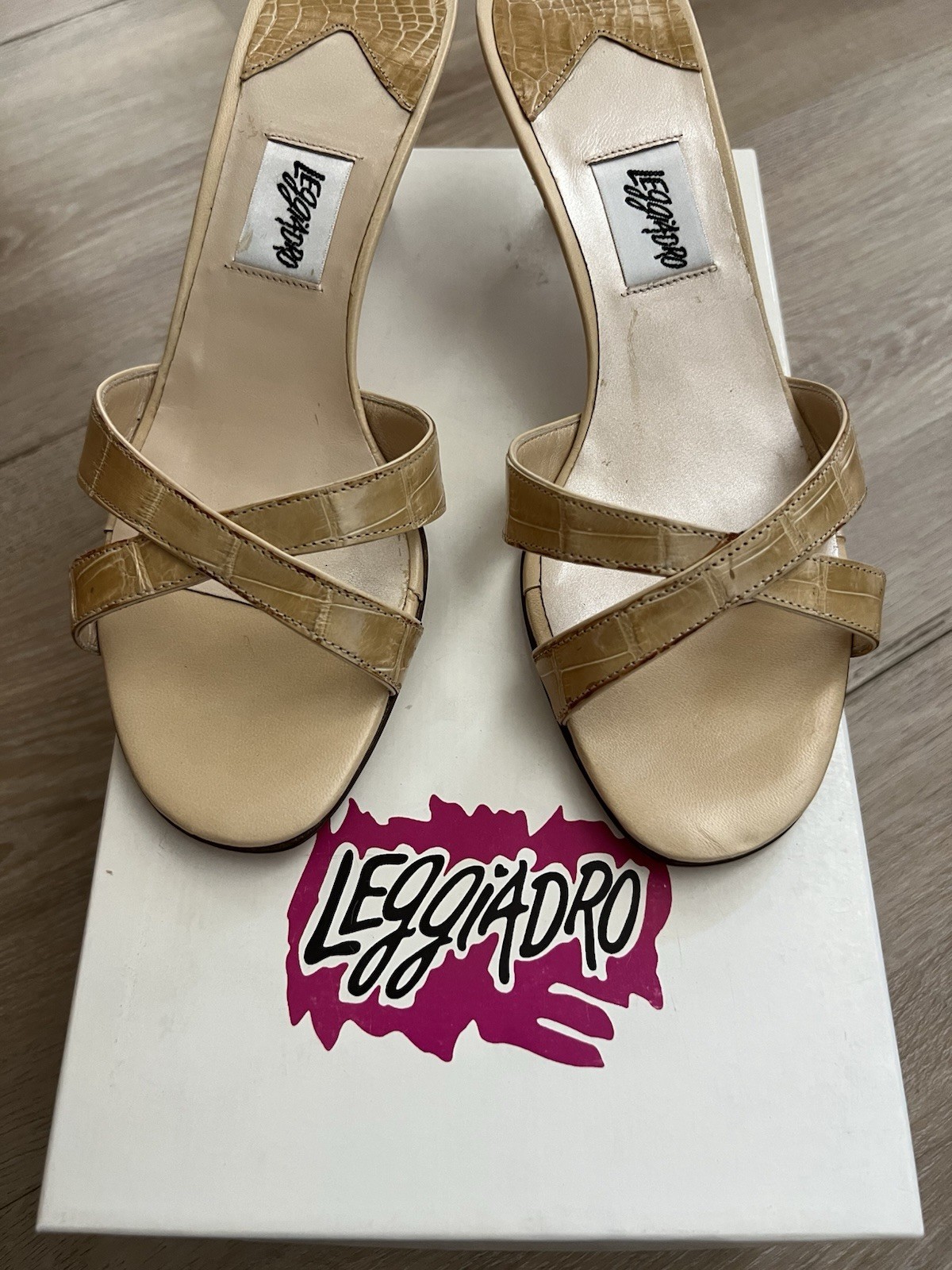 Leggiadro New $750 Crocodile Sandals Shoes Heels size 37 – 7