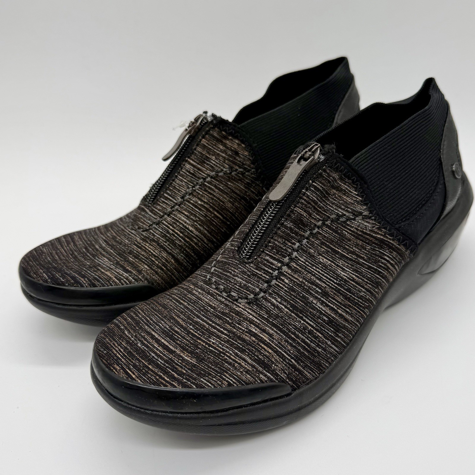 BZEES Fling Zip Shoes Women’s 9M Black Heather Comfort Gel F4082F1004 Casual NEW