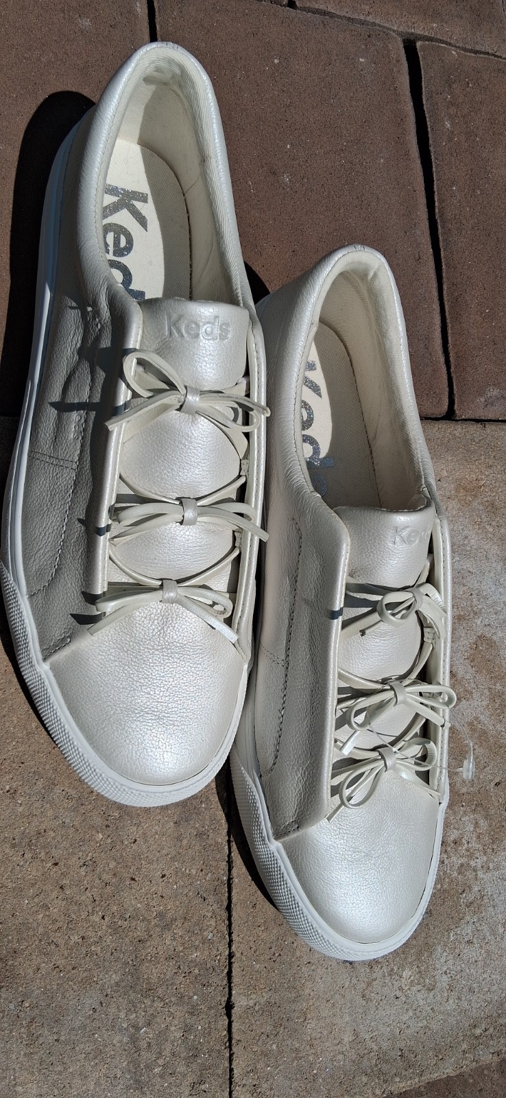 Rare KEDS leather womens slip on platform sneakers sz 11