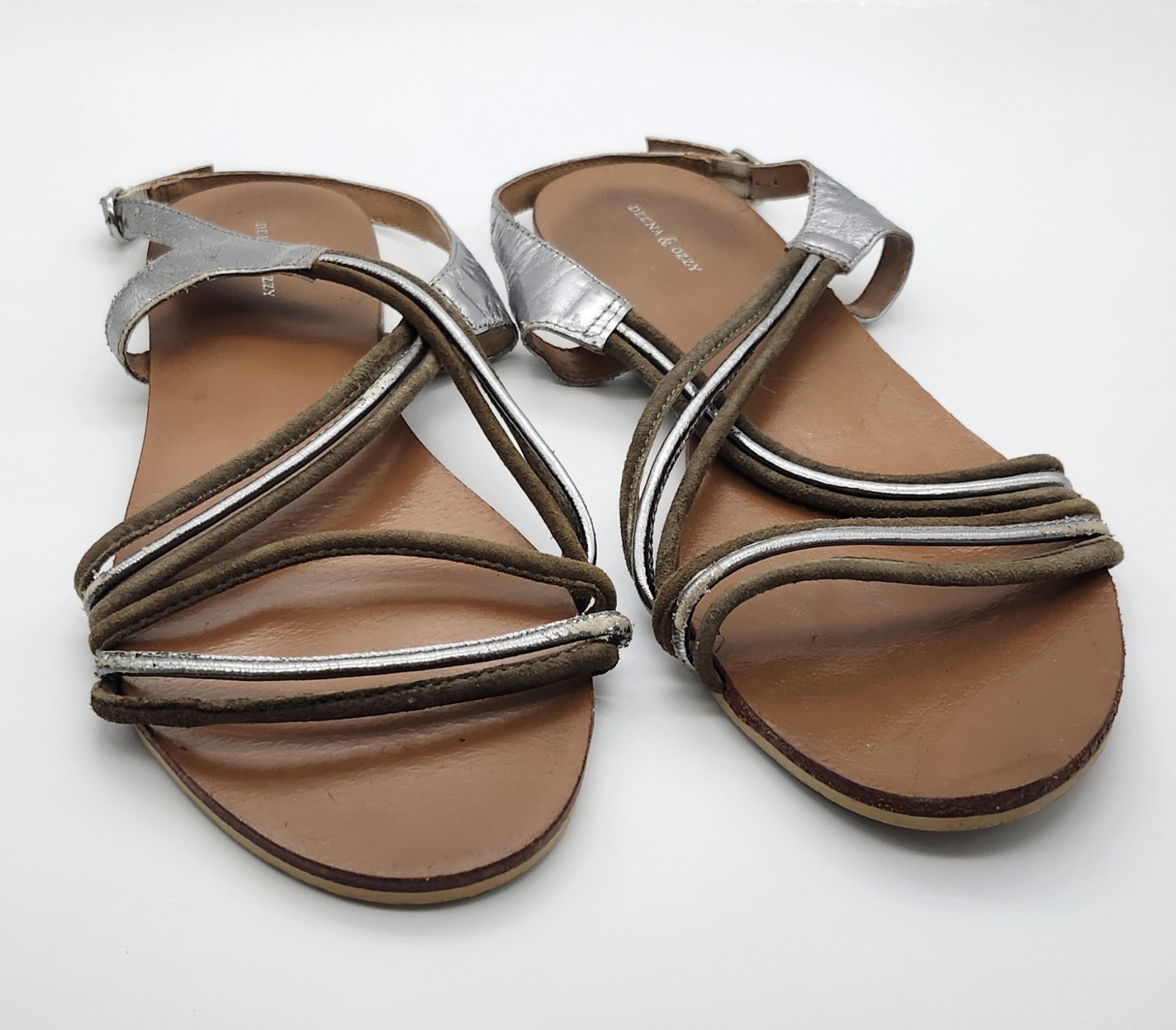 Urban Outfitters Brand | Denna & Ozzy Sandal Silver And Brown Size Size 9