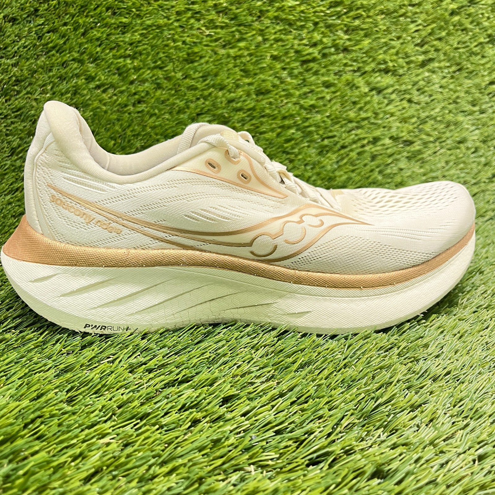 Saucony Ride 18 Womens Size 8.5 Ivory Athletic Running Walking Shoes Sneakers