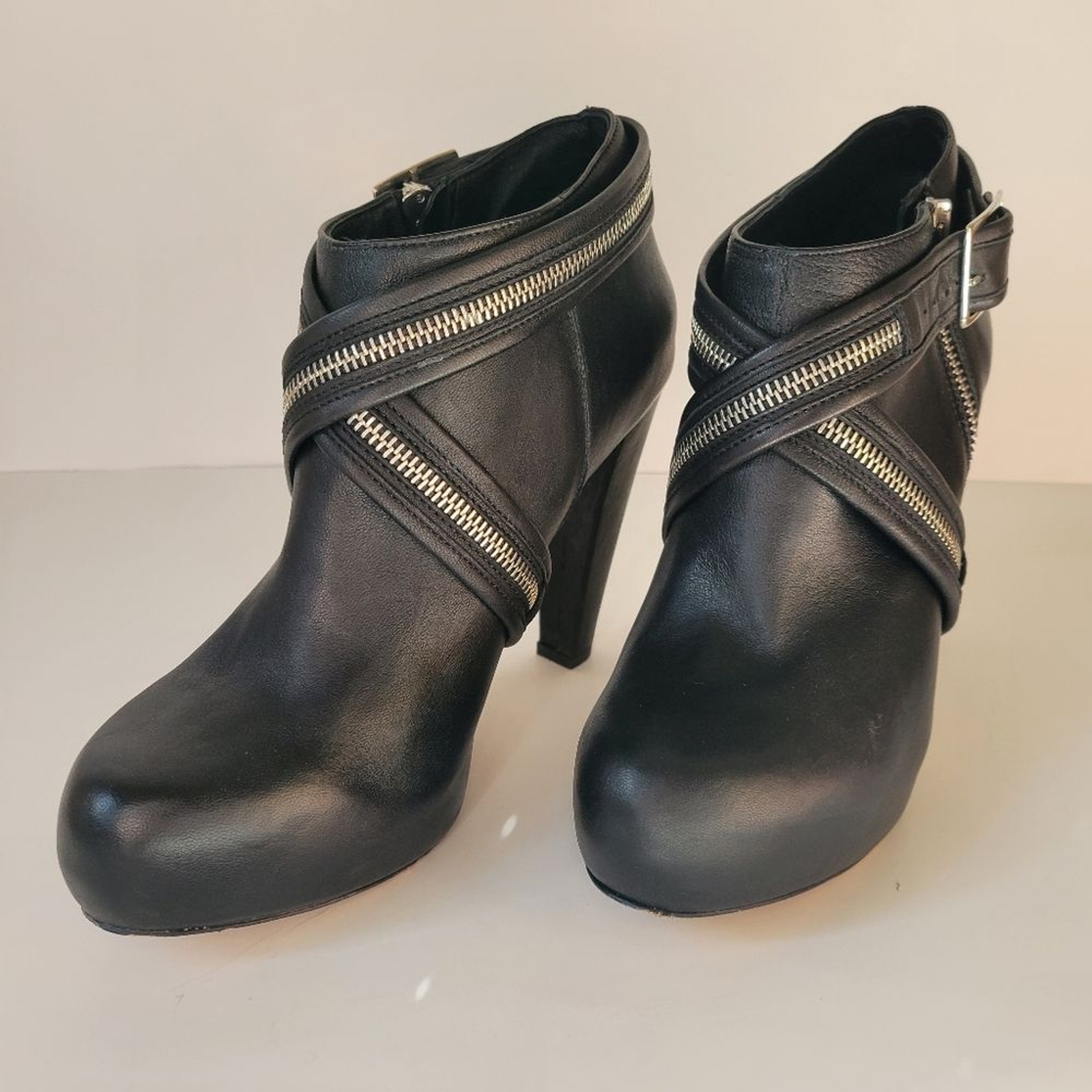 Booties LOEFFLER RANDALL Zipper Strap High Heel Booties | Size 7.5 B