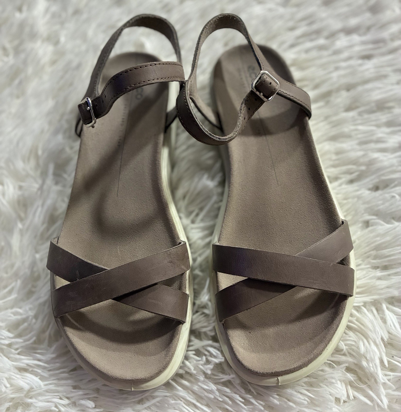 ECCO Comfort Leather Yuma Ankle Cross Strap Strappy Sandal Gray Taupe 38 7 7.5
