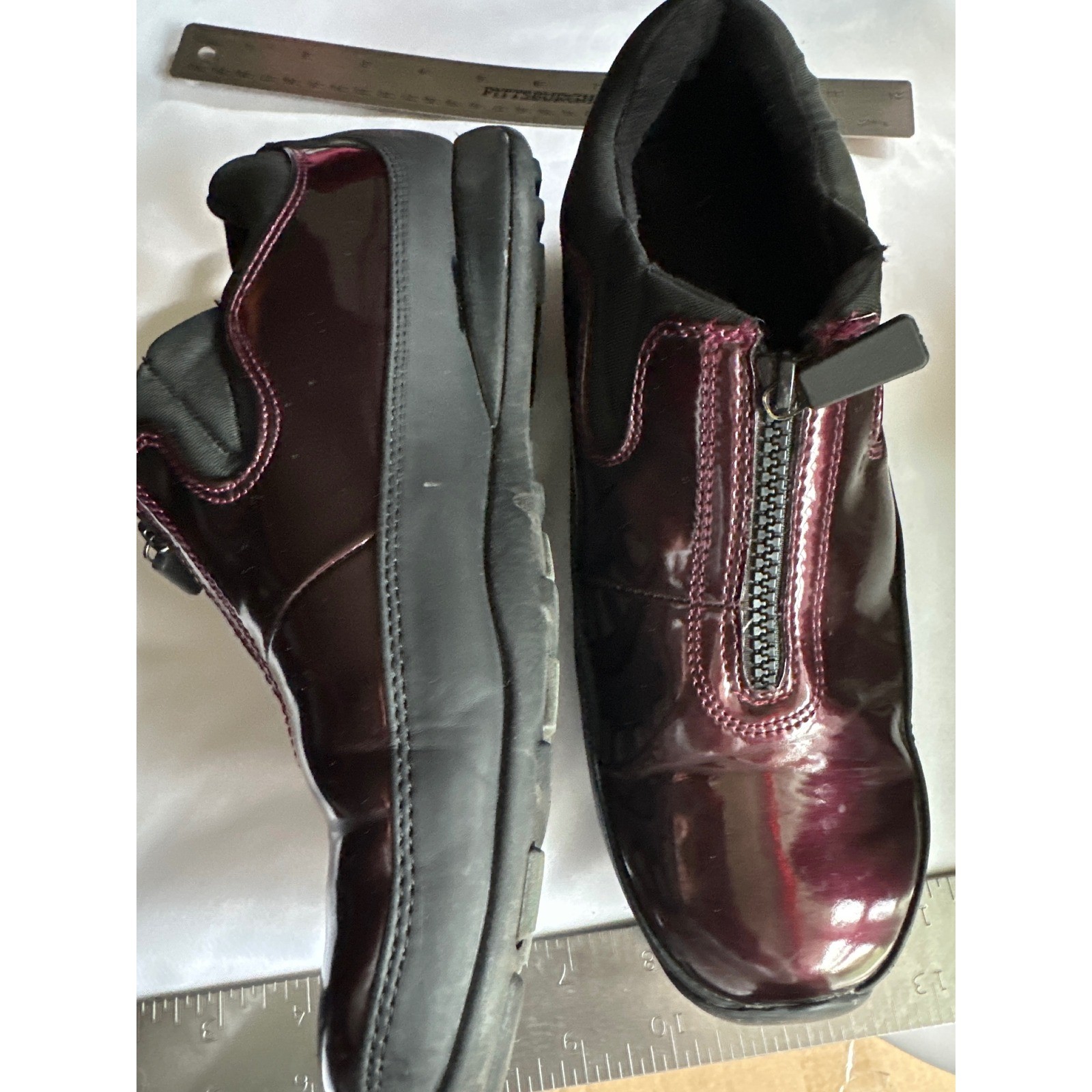 Cougar Howdoo Burgundy Patent Waterproof Front Zip Ankle Boots Womens 10M