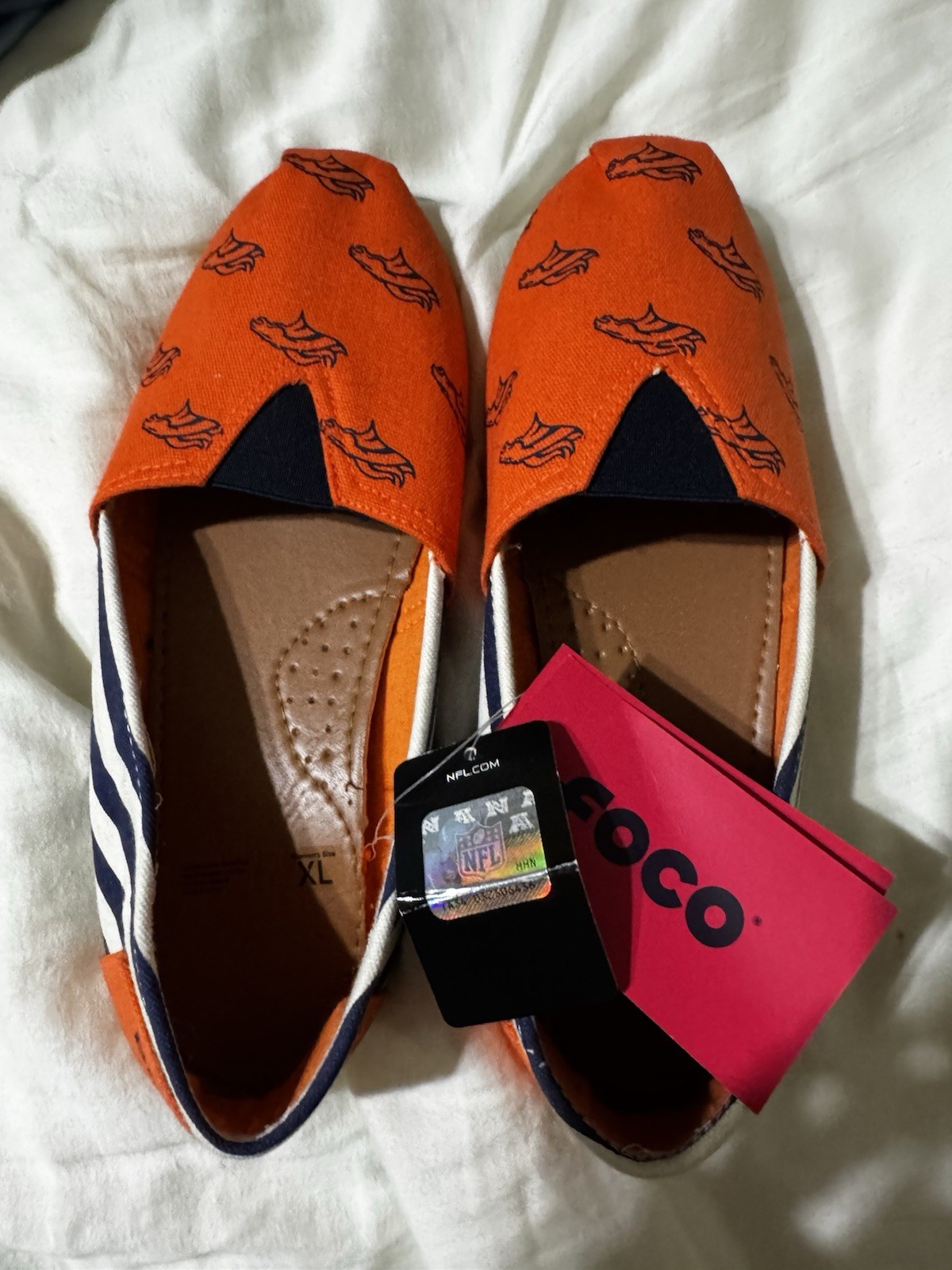 FOCO NFL Denver Broncos Women’s XL Canvas Slip-On Flats Orange/Blue/White