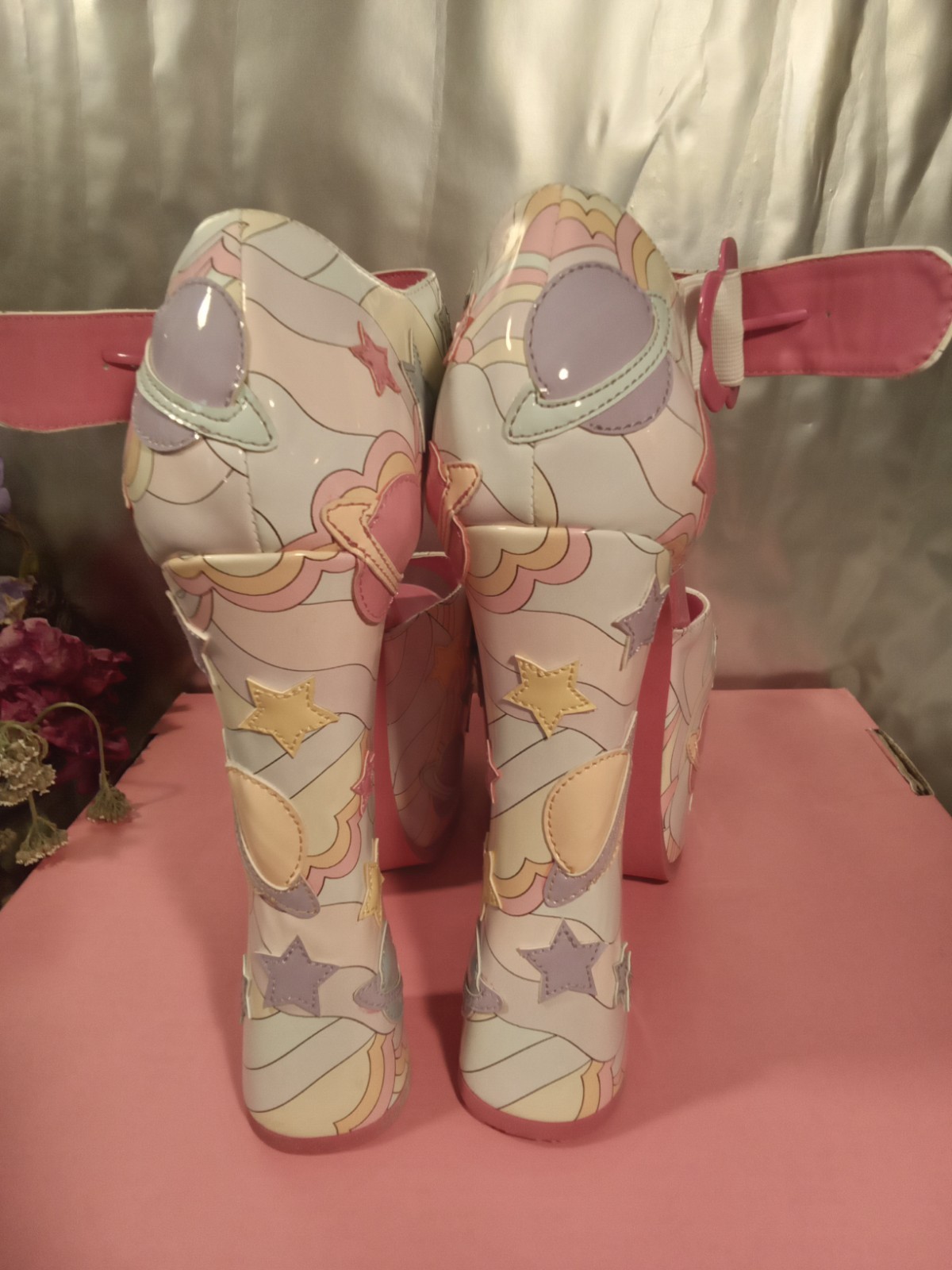 Sugar Thrillz GROOVY GALAXY Platform Heels – Size 9M ST21-138