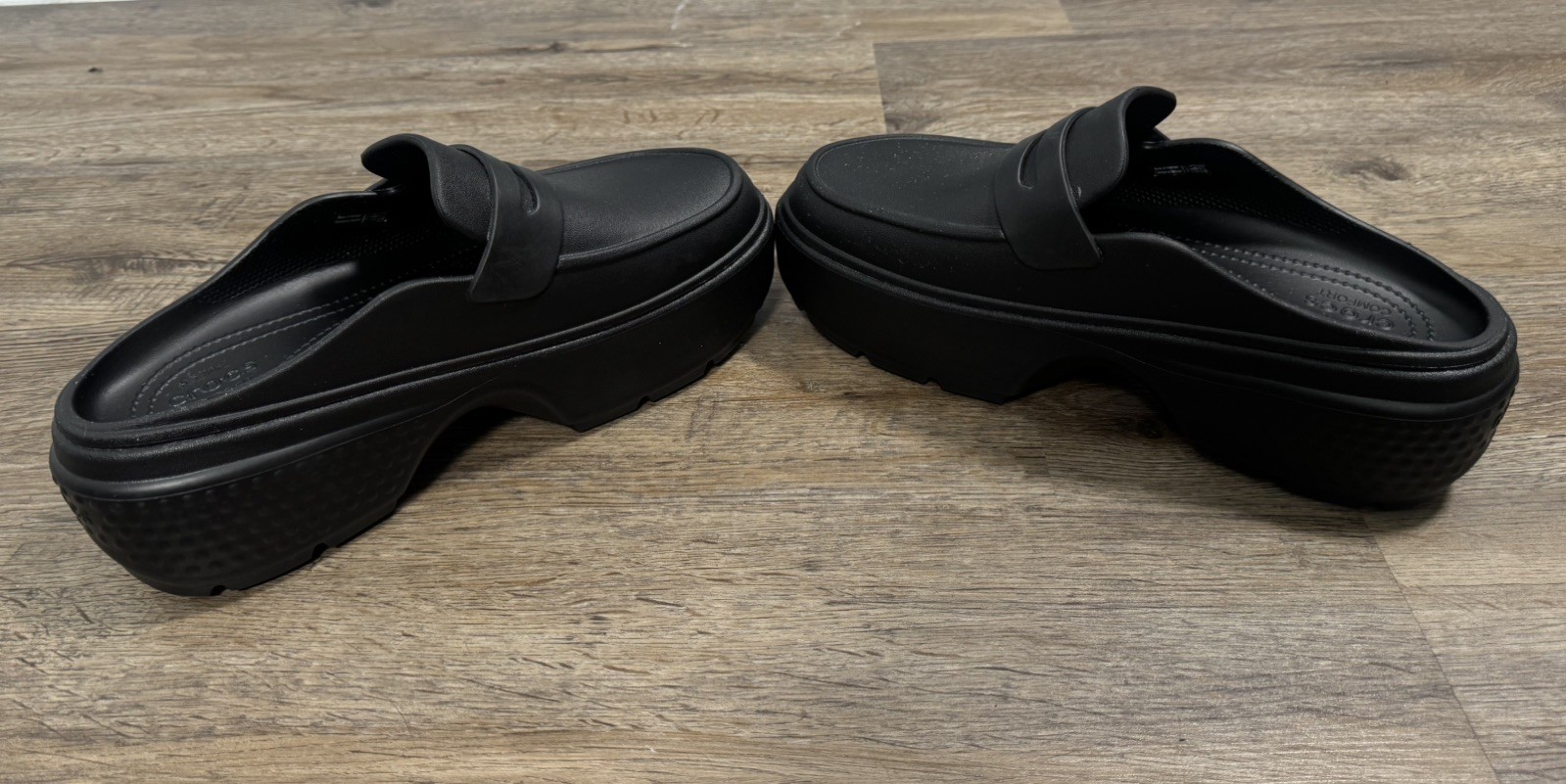 Crocs Stomp Platform Loafer Shoes W11/M9 Black Slip-On Goth Mule Classic Witchy