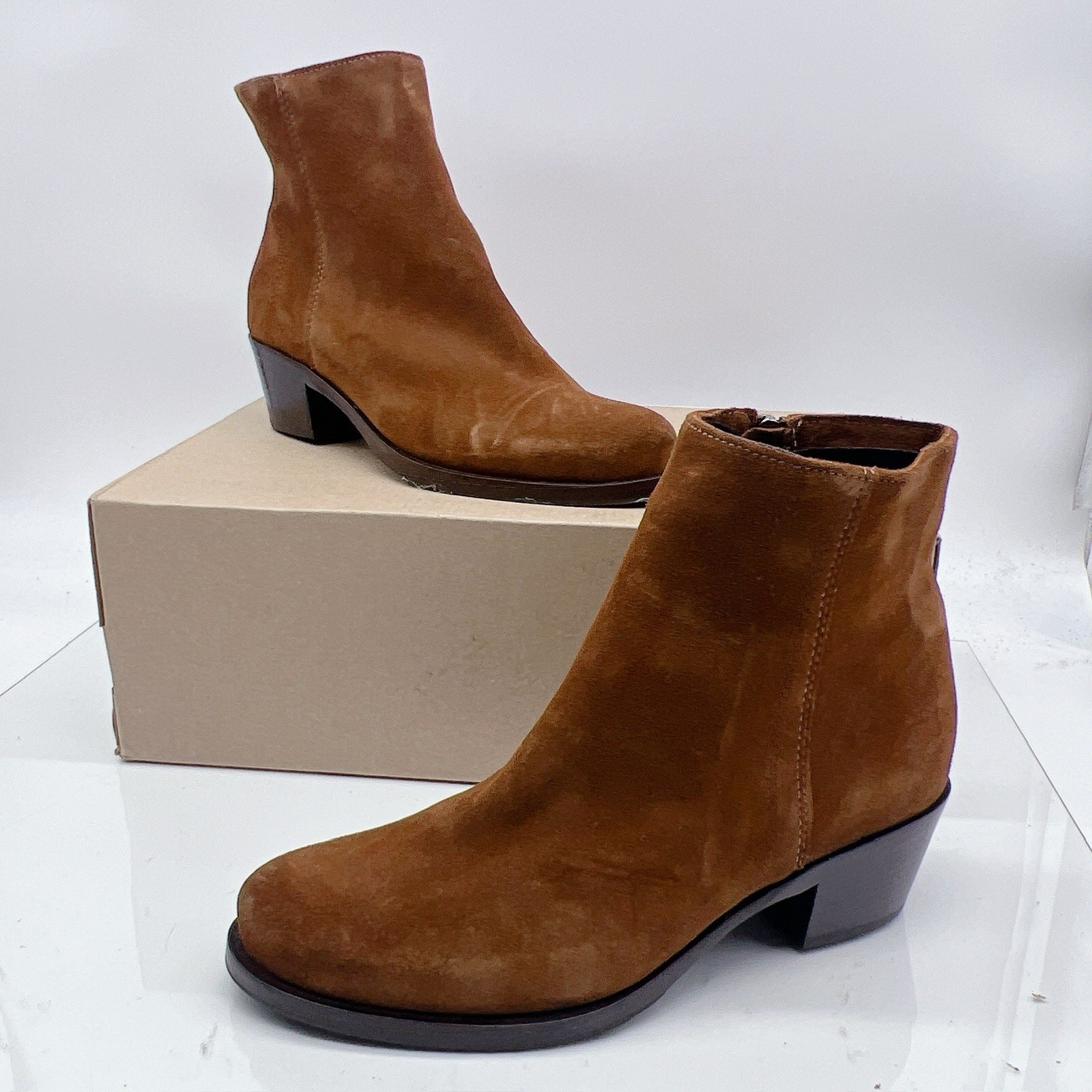 La Canadienne Peter Waterproof Bootie Heel Round Toe Tan Brown Suede US 7