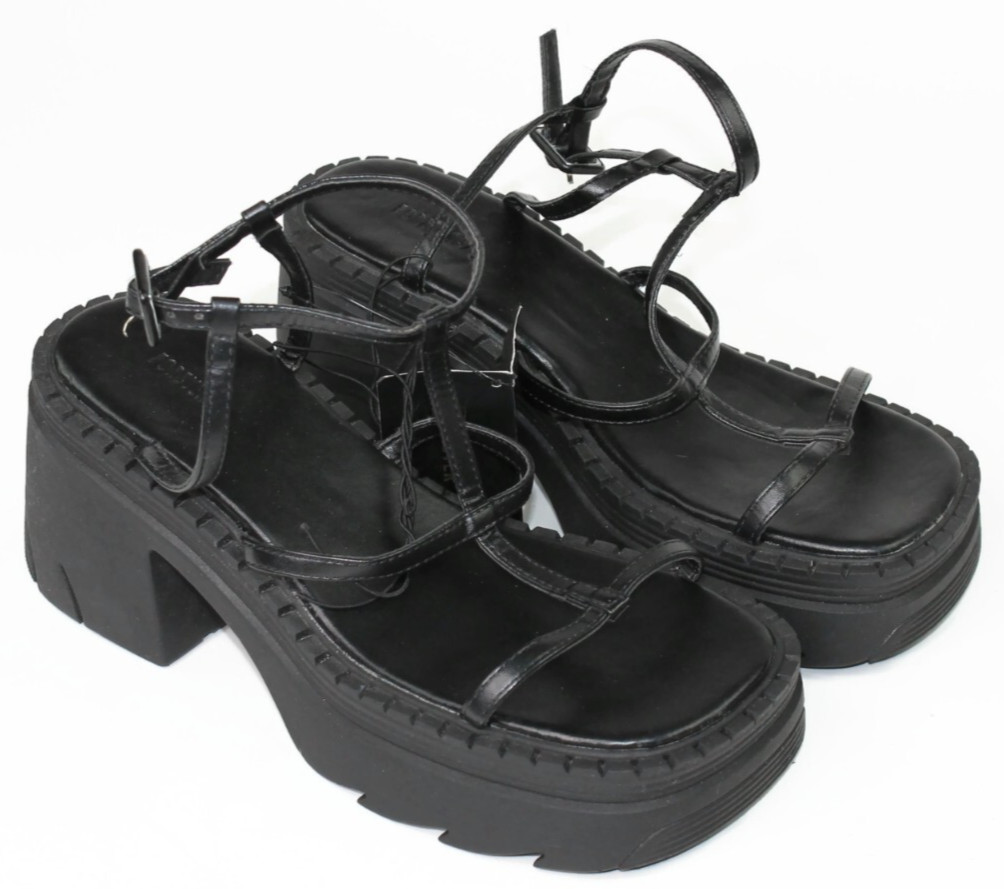 Forever 21 Black Chunky Lug-Sole Platform Sandals Shoes Sz 8 Gothic Retro Women