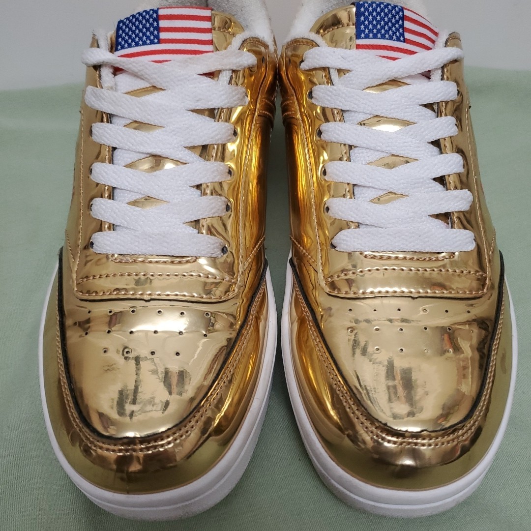 Womens NASA Capsule Shoes Gold Shiny Space Science Sz 7M