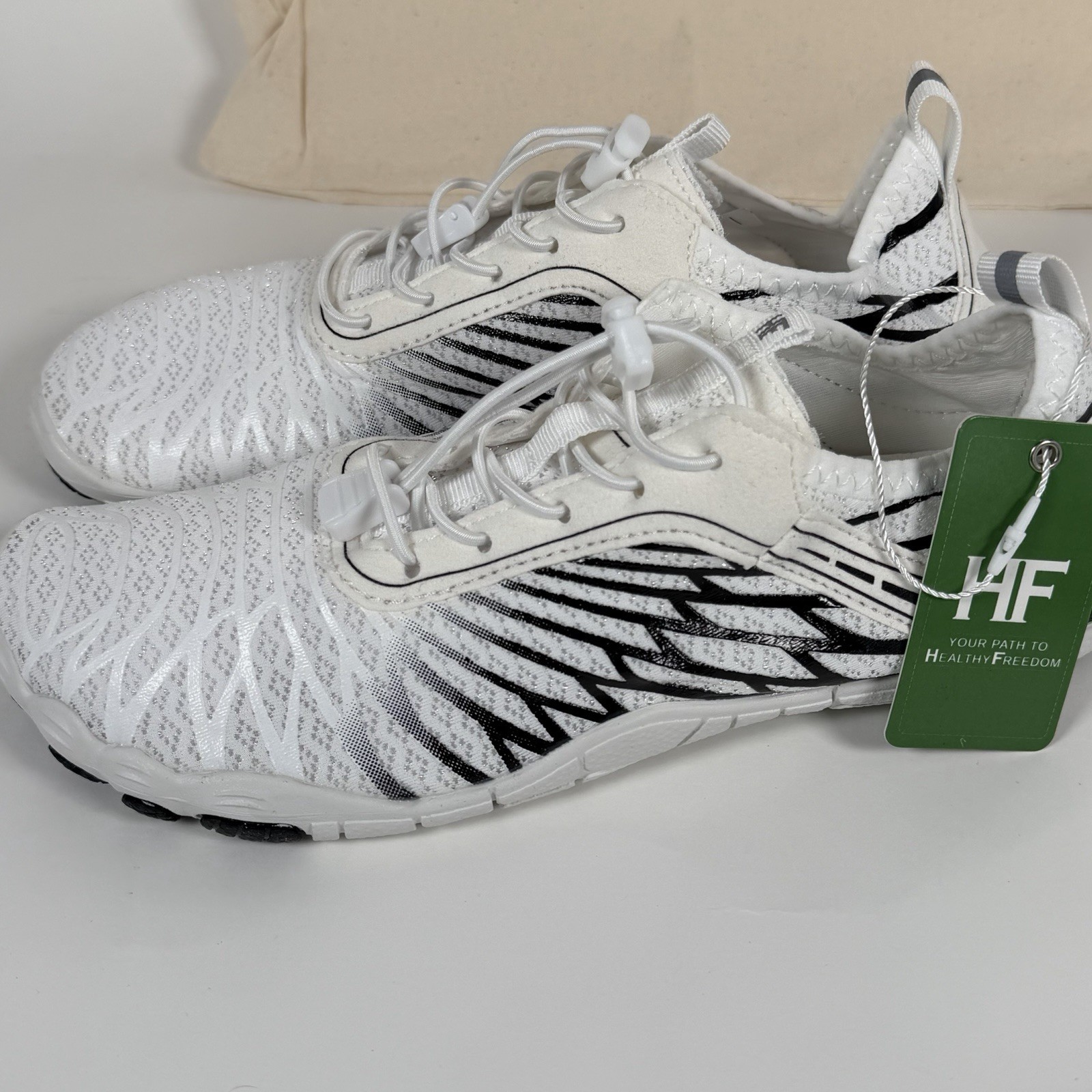 Hike Footwear Shoe White Lorax Pro Healthy Non Slip Barefoot Men 7 Women 9 sz 40