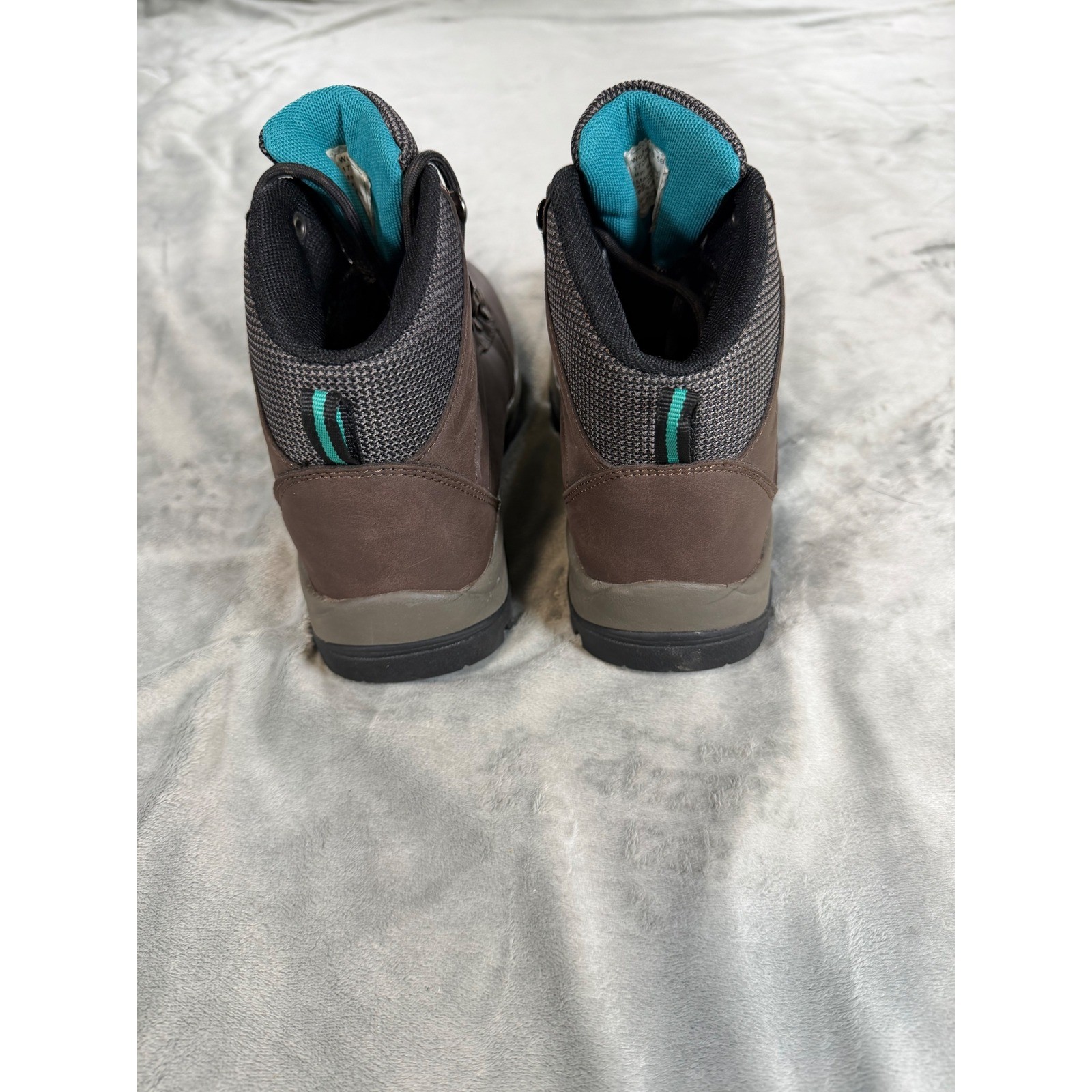Magellan Outdoors Women’s Huron III Hiking Boots Waterproof 6.5B New Without Box