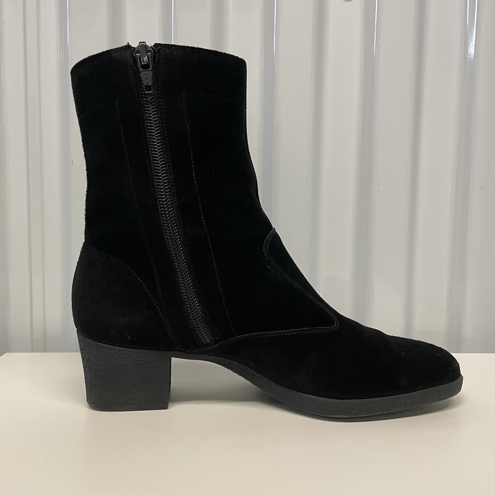 Vintage 90s Ferragamo Black Suede Logo Ankle Boots Women’s 5.5 B