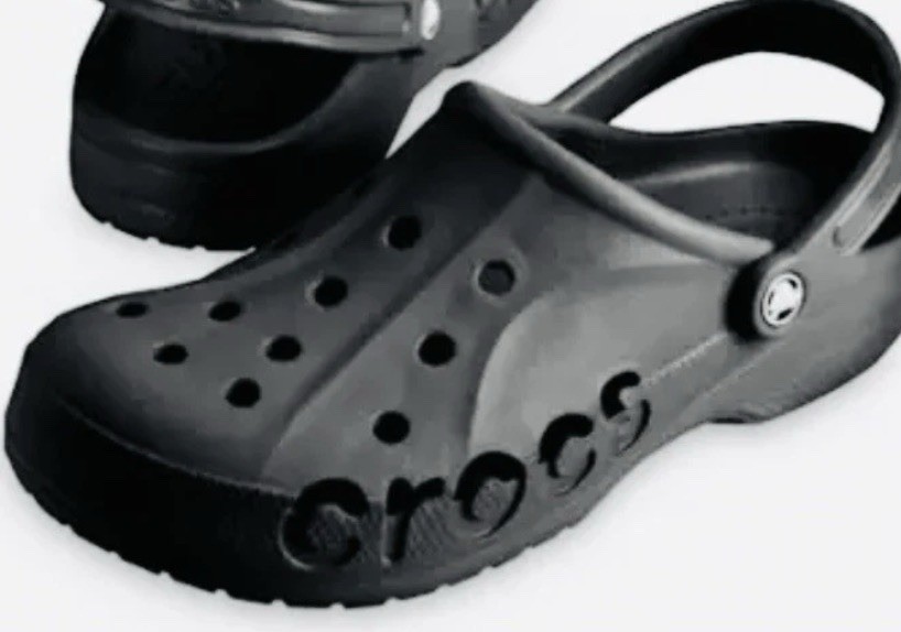 Crocs Men’s and Women’s Baya Clogs Waterproof Sandals Mens 9 / Womens 11