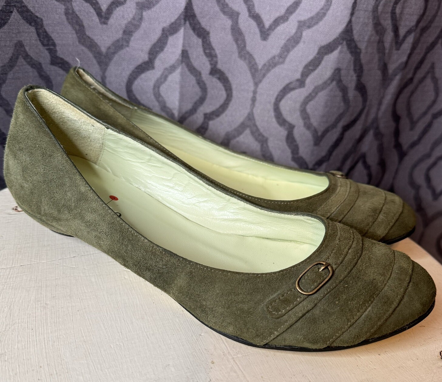 Coclico 36 Green Ballet Flats Closed Toe Shoes Buckle Rounded US 6 Leather