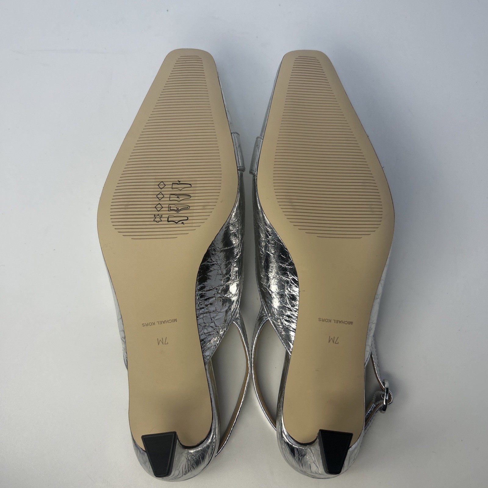 MICHAEL Michael Kors Jaden Kitten Slingback Pump Silver Metallic Size 7M NIB New