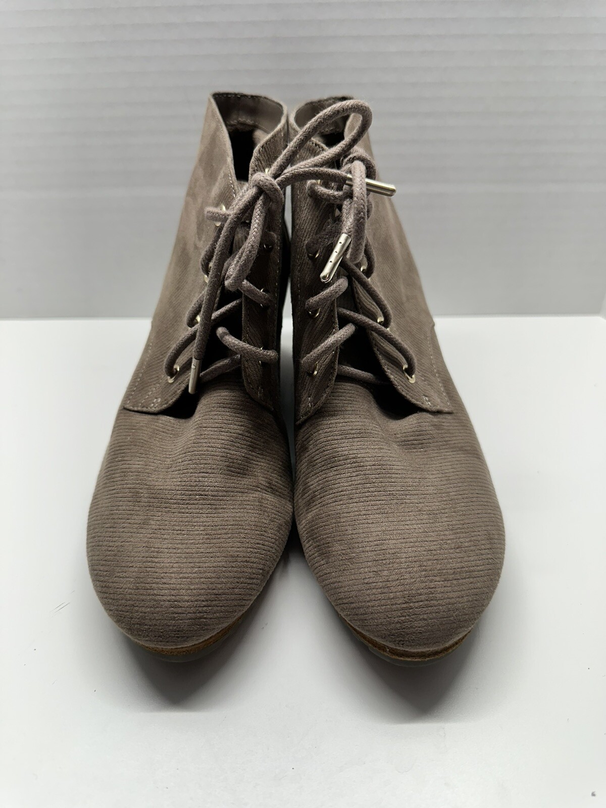 Dr. Scholl’s Women’s Dakota Booties Brown Microfiber Suede Tie Wedge Size 8.5 W