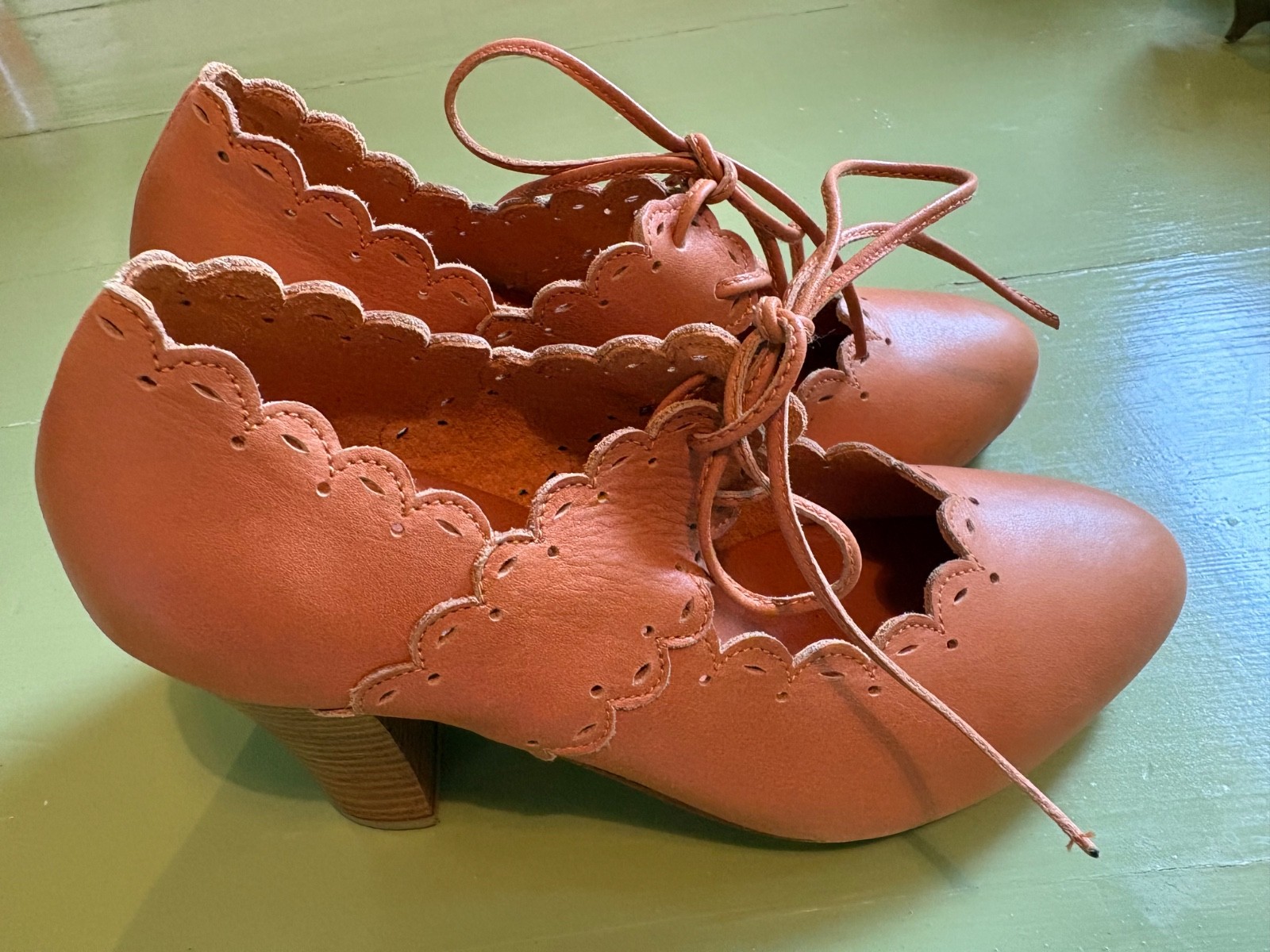 Bali ELF Handmade Paradise Bird Leather Heels Size 6.5 Brown Mary Jane Worn Once