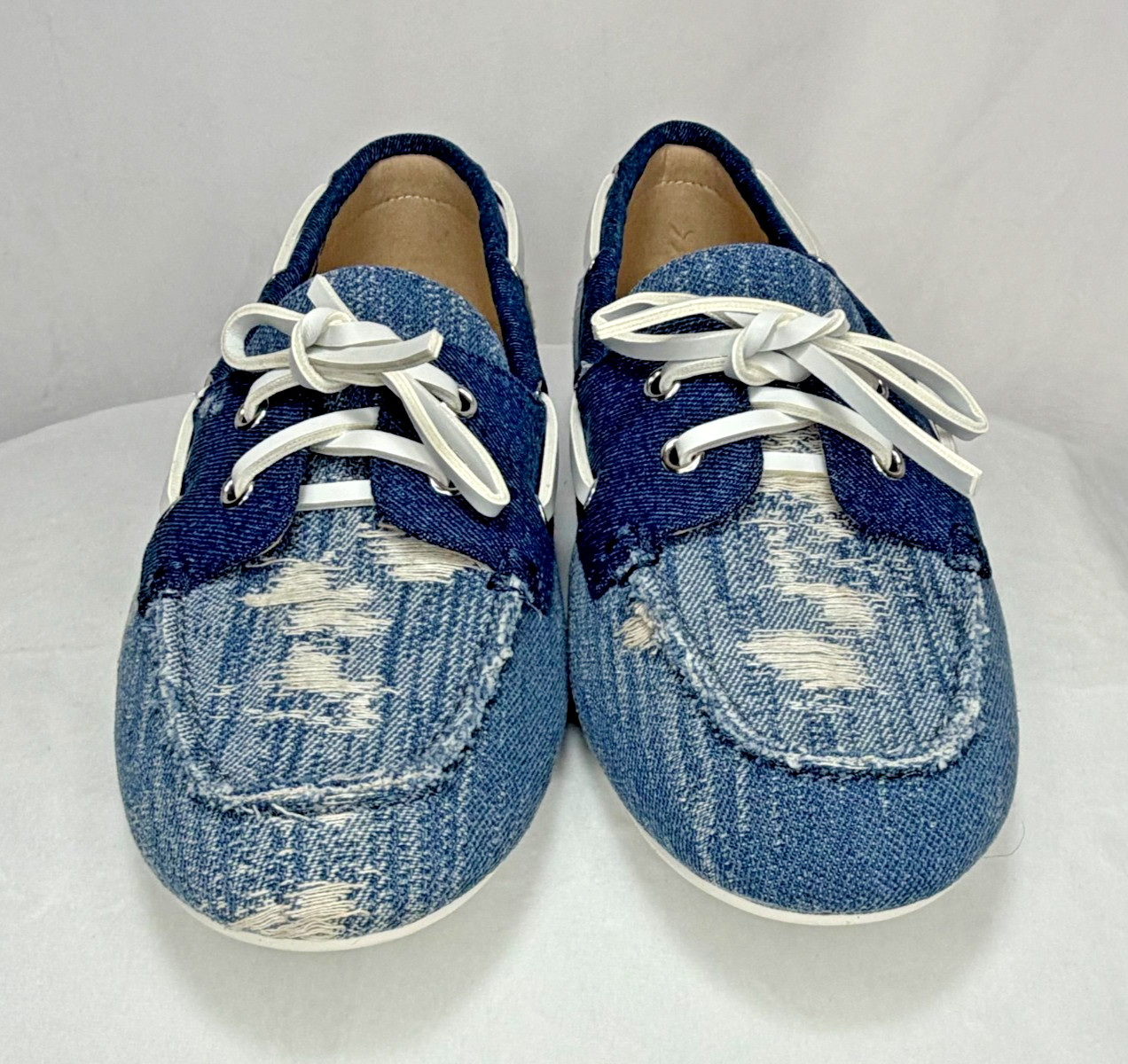 Woman’s Flats Nine West Yacht Loafer Medium Blue 420 Size 6.5M