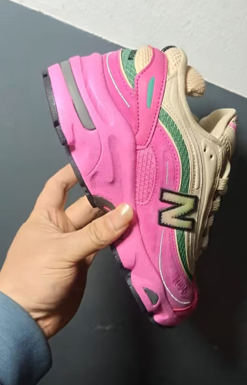 N-1000B Pink M1000CSJ Men’s and Women’s Outdoor Sports Shoes – Super Comfortable