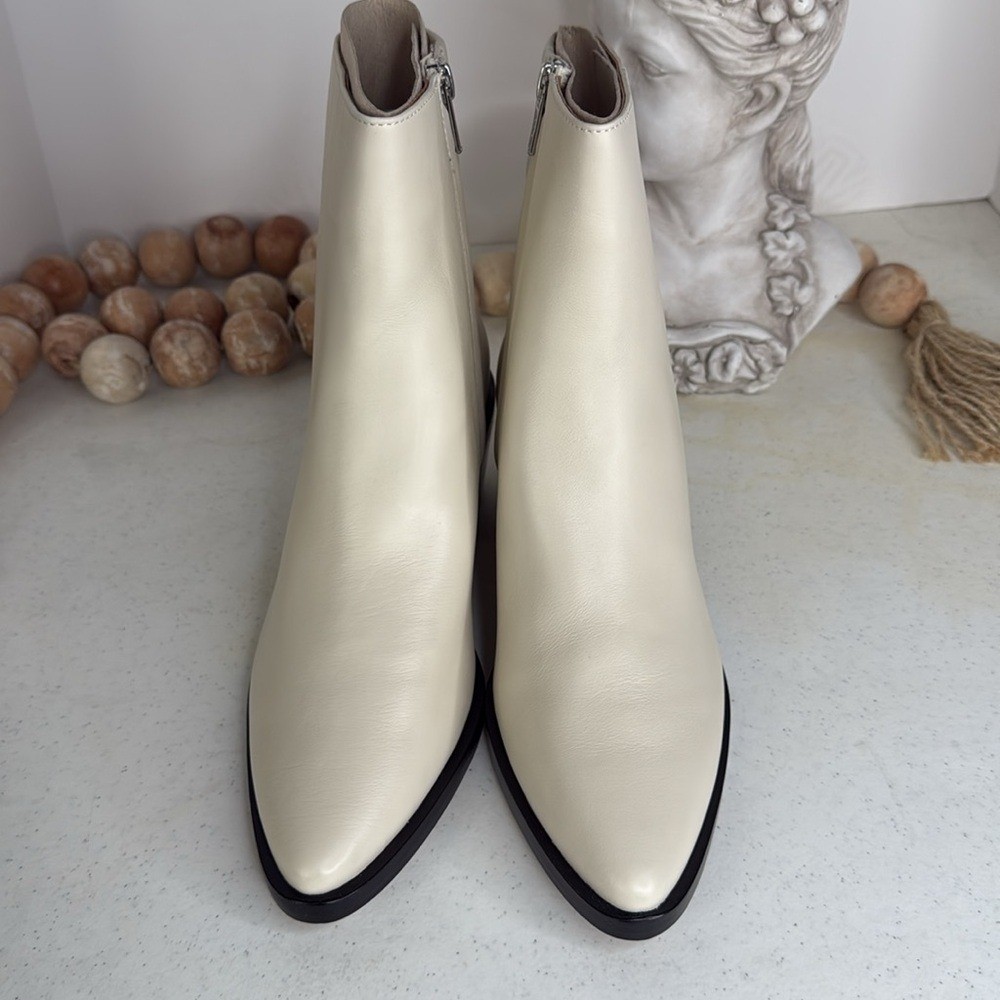 Madewell The Darcy Ankle Boot (Women) Sz 8 Pale Parchment