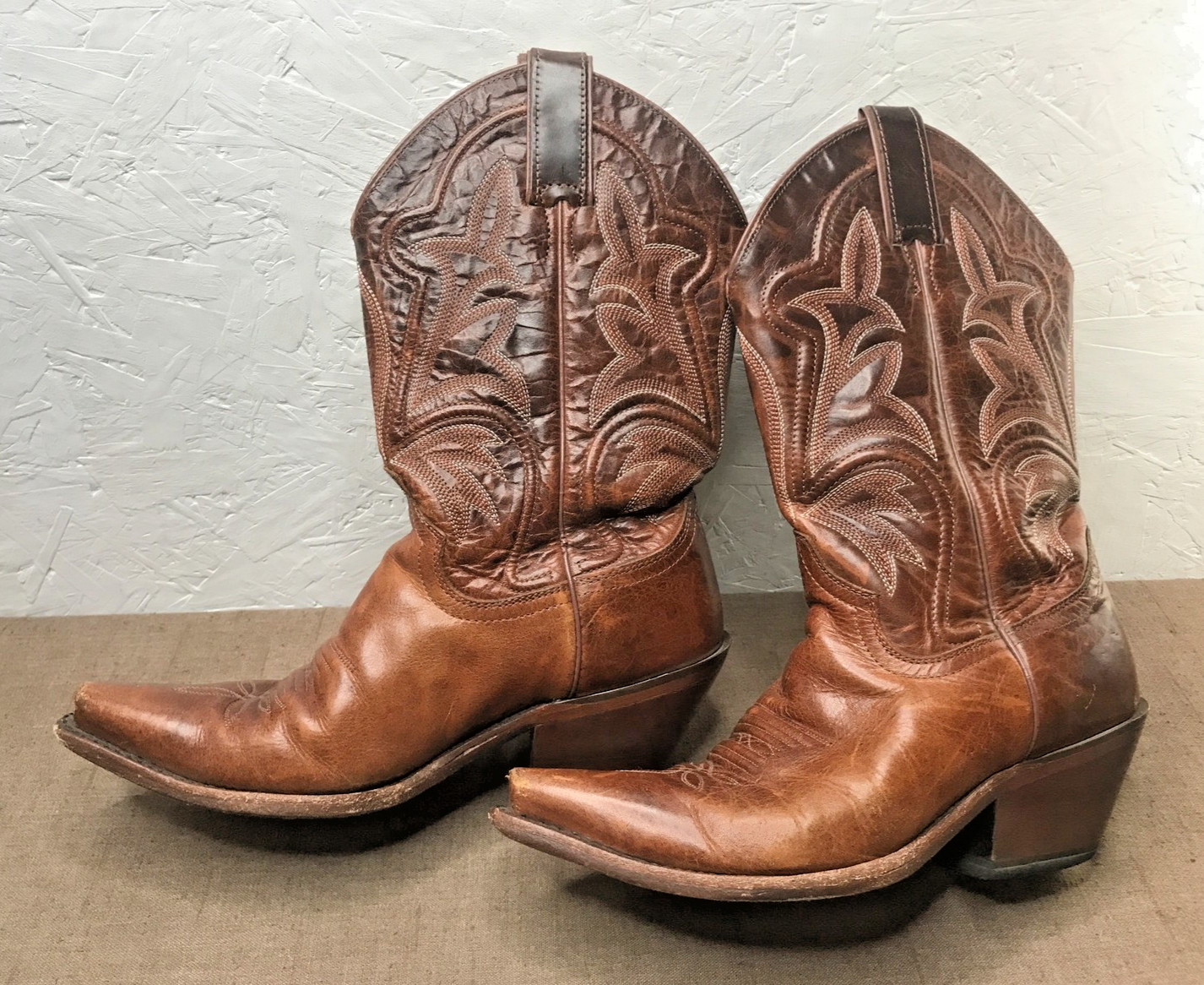 *Read Justin Saddle Torino Women’s 8B Snip Toe Cowboy Boots Brown Leather L4300