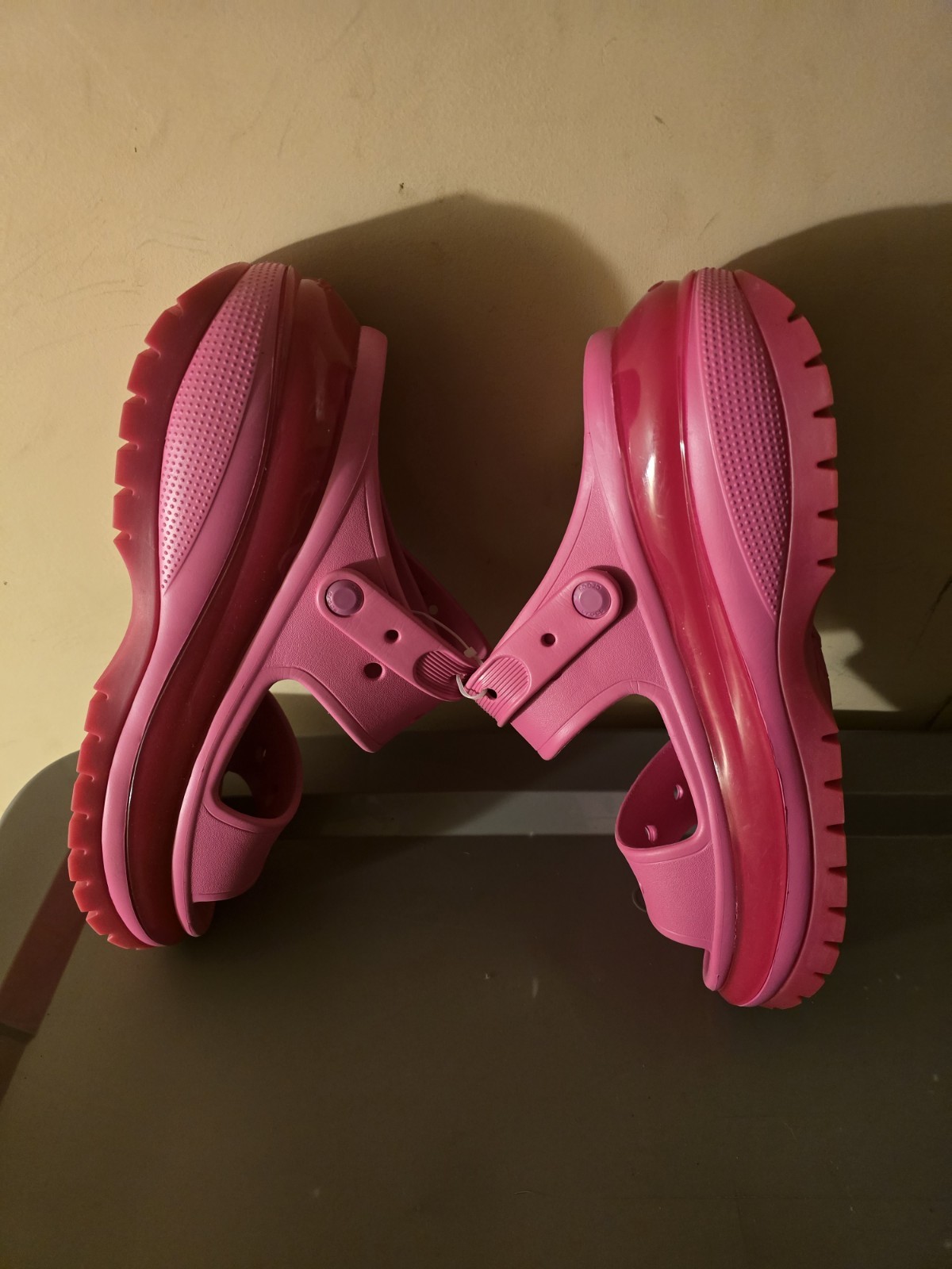 Crocs Mega Crush Platform Clog Sandal Sz: M 11 Color Bubble Pink