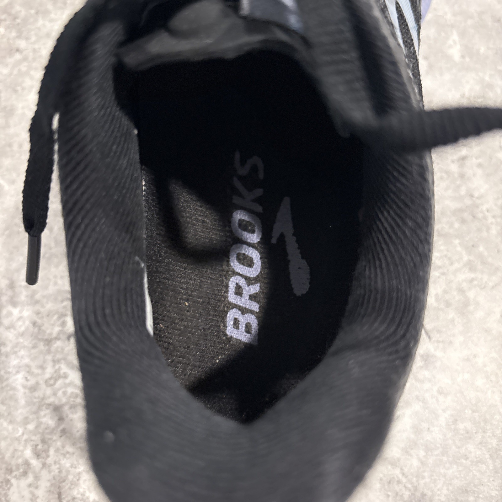 Brooks Launch Woman’s 6 Shoes Running Walking Sneaker Black Blue 1203731B060