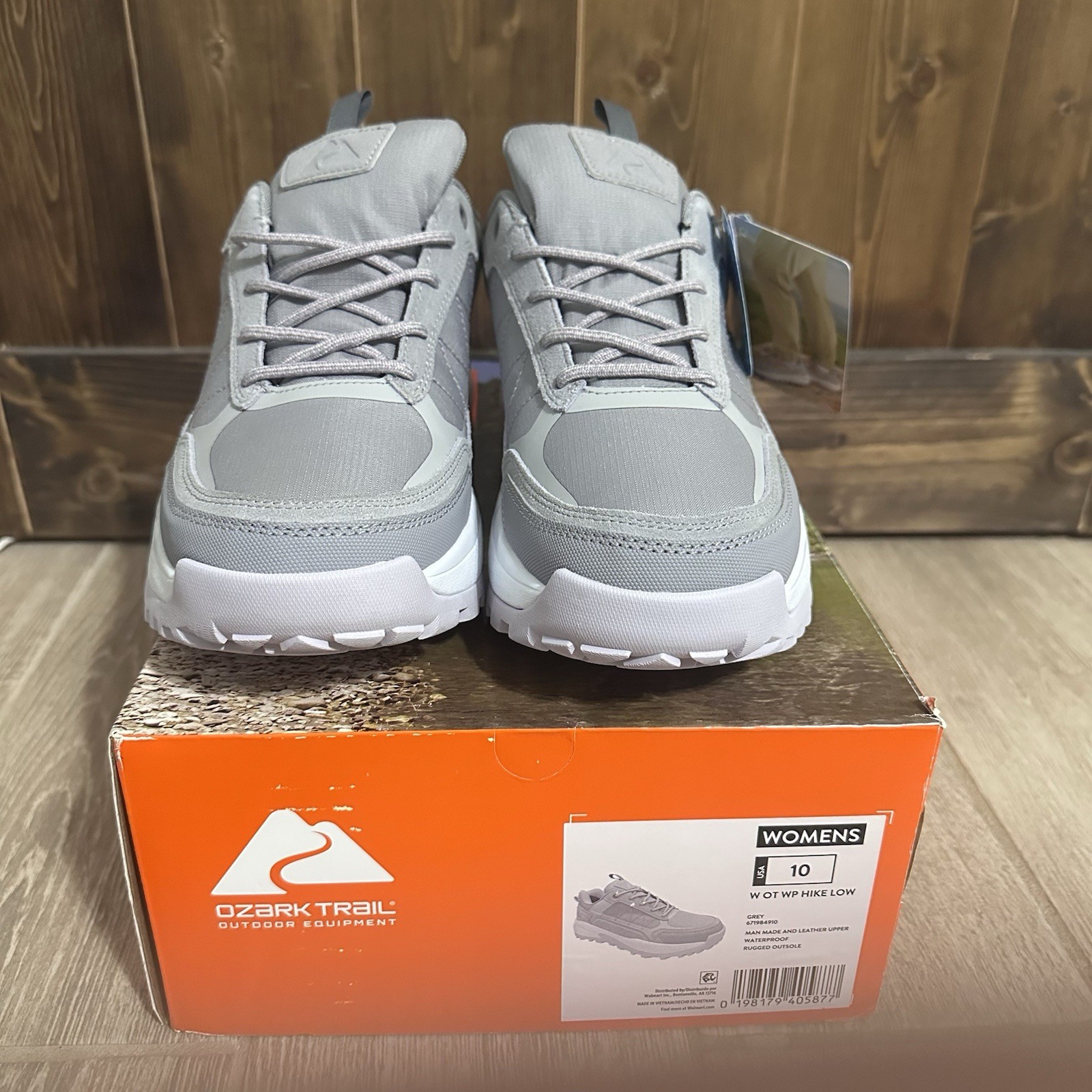 NWB Ozark Trail Waterproof Hiking Sneaker Shoes W OT WP HIKE LOW Gray Size 10