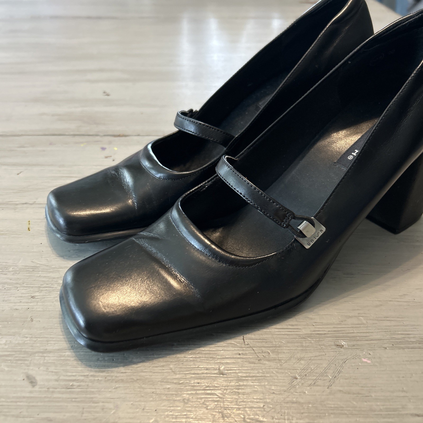 Vtg Unisa Black Leather Block Heel Square Toe Mary Jane Sz 9 Dark Academia