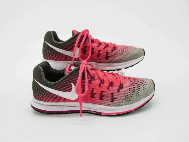 Nike Air Zoom Pegasus 33 women’s running shoes