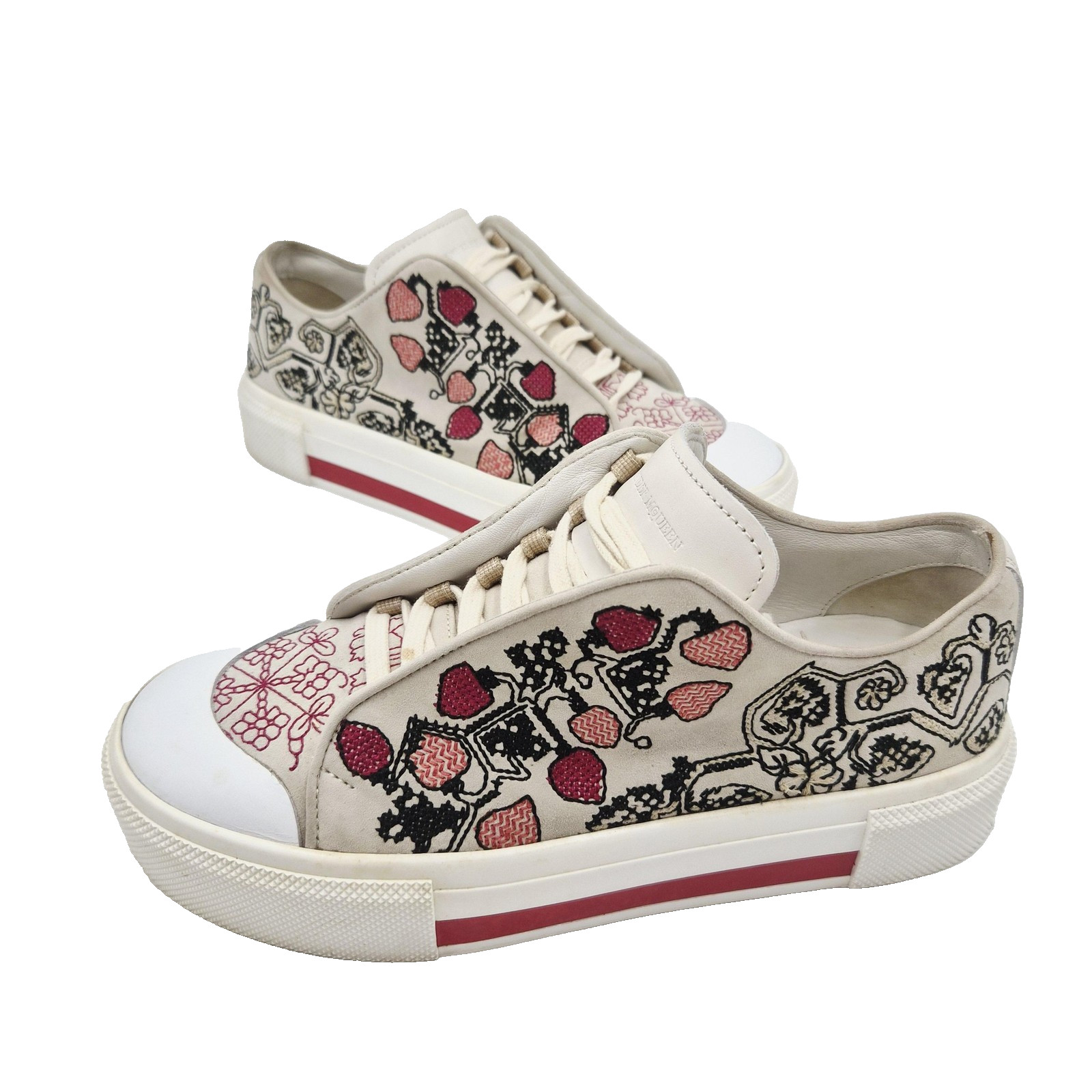Alexander McQueen Shoes Womens US 8 Cream Floral Embroidered Leather Sneaker