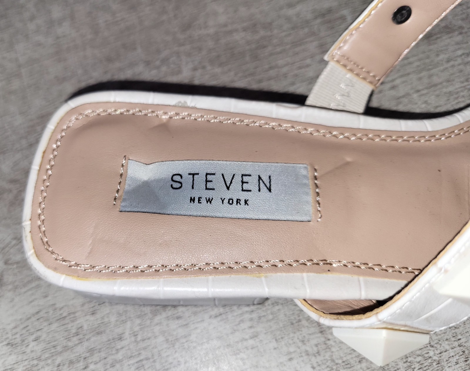 Steven New York Nordstrom Ivory Ankle Strap Studded Sandals Women’s Size 7 Shoes