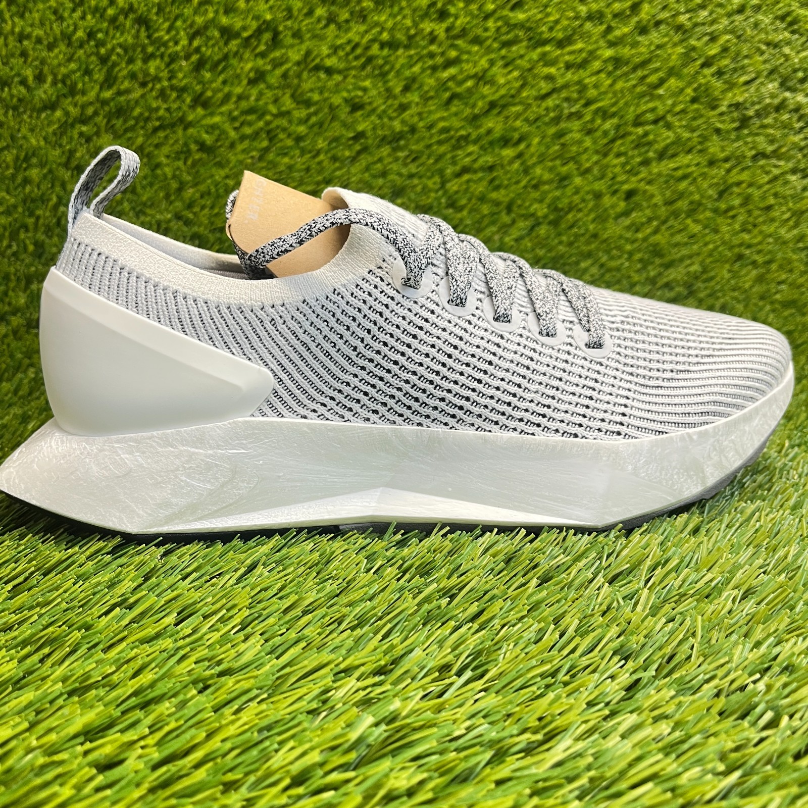 Allbirds Tree Flyer Womens Size 10 White Black Athletic Running Shoes Sneakers