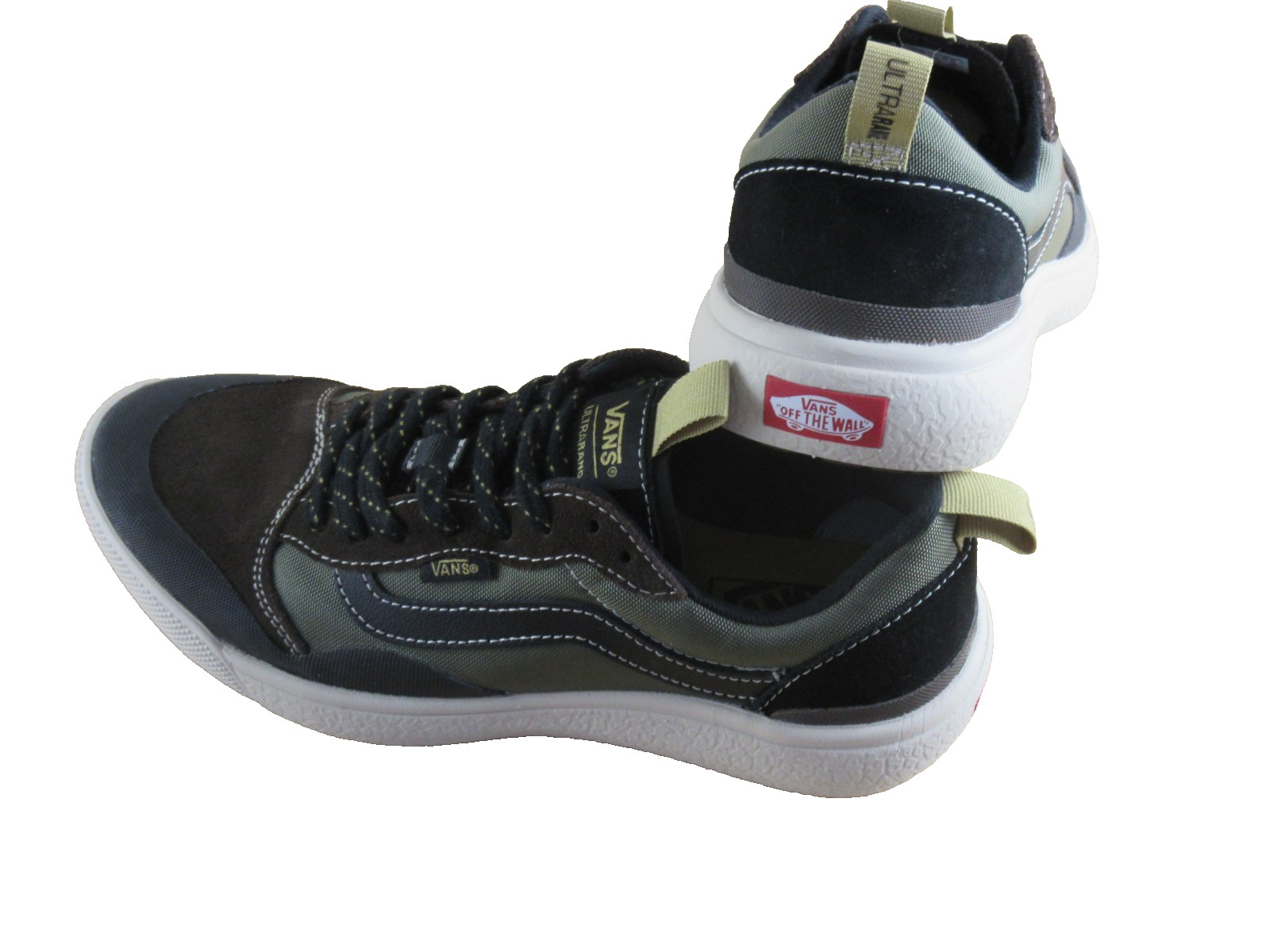Vans Women’s UltraRange Exo SE Black Olive Green Brown Trail Shoes Size 9.5 NIB