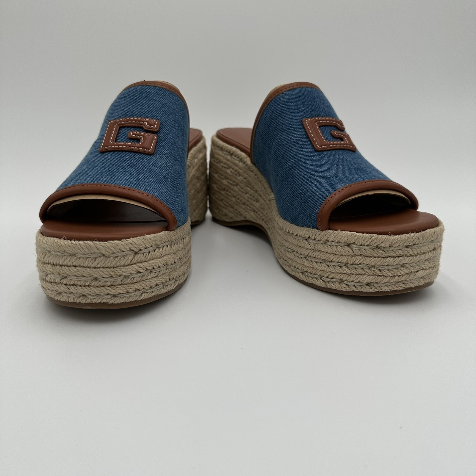 GUESS Womens GWZakki4 Denim Medium Blue 420 Wedge Sandals US 9 M NIB MSRP $99