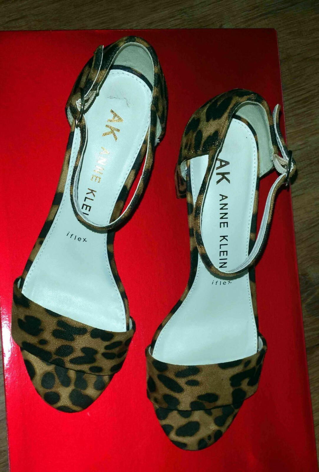 Anne Klein open toe women shoes NEW,size 6.5, narrow to medium width, 2.5 inch