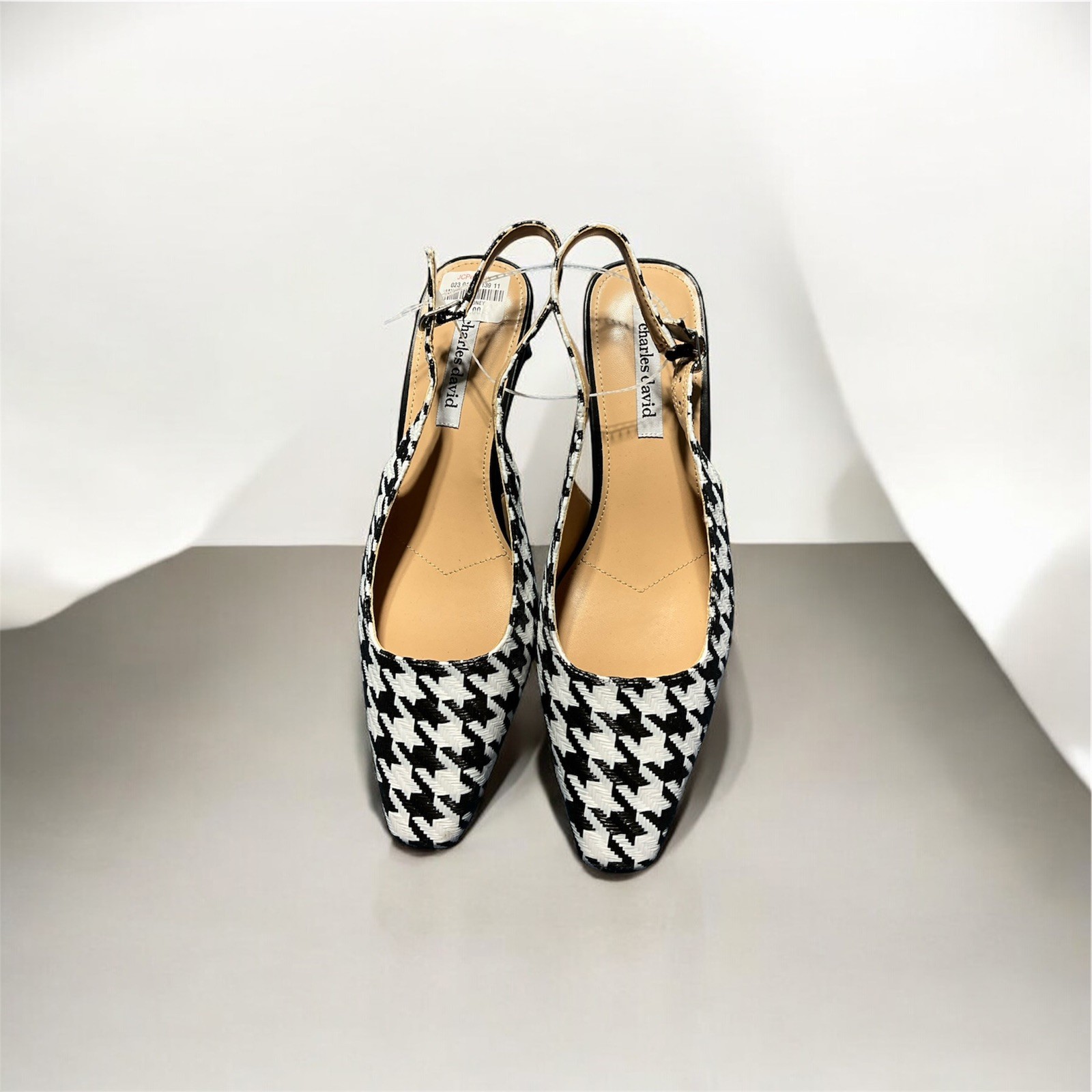 Charles David women’s Houndtooth Print Shallow Toe Slingback Pumps Size 10