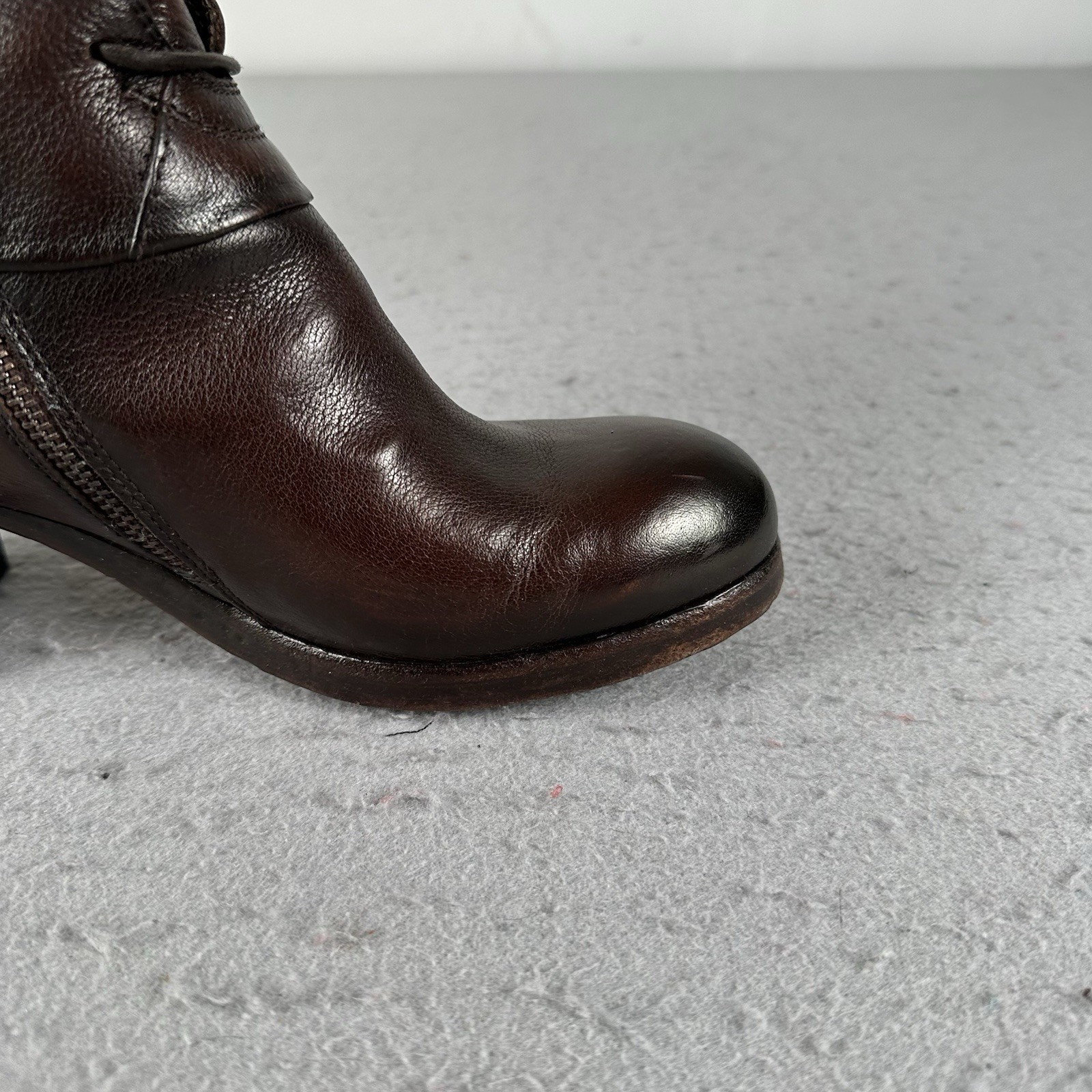 Untamed Street Madison Commando Boots Italy 38 Lace Up Brown Leather Heeled